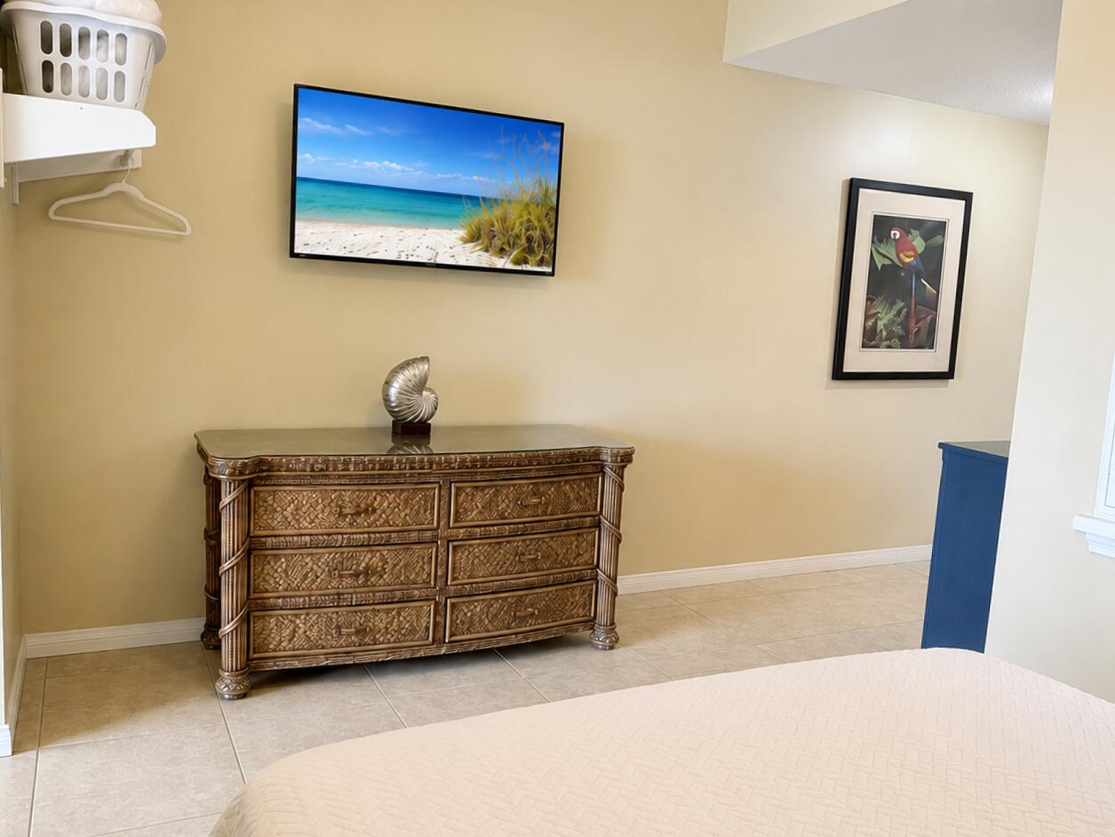 1517 SE Miracle Strip Parkway 308