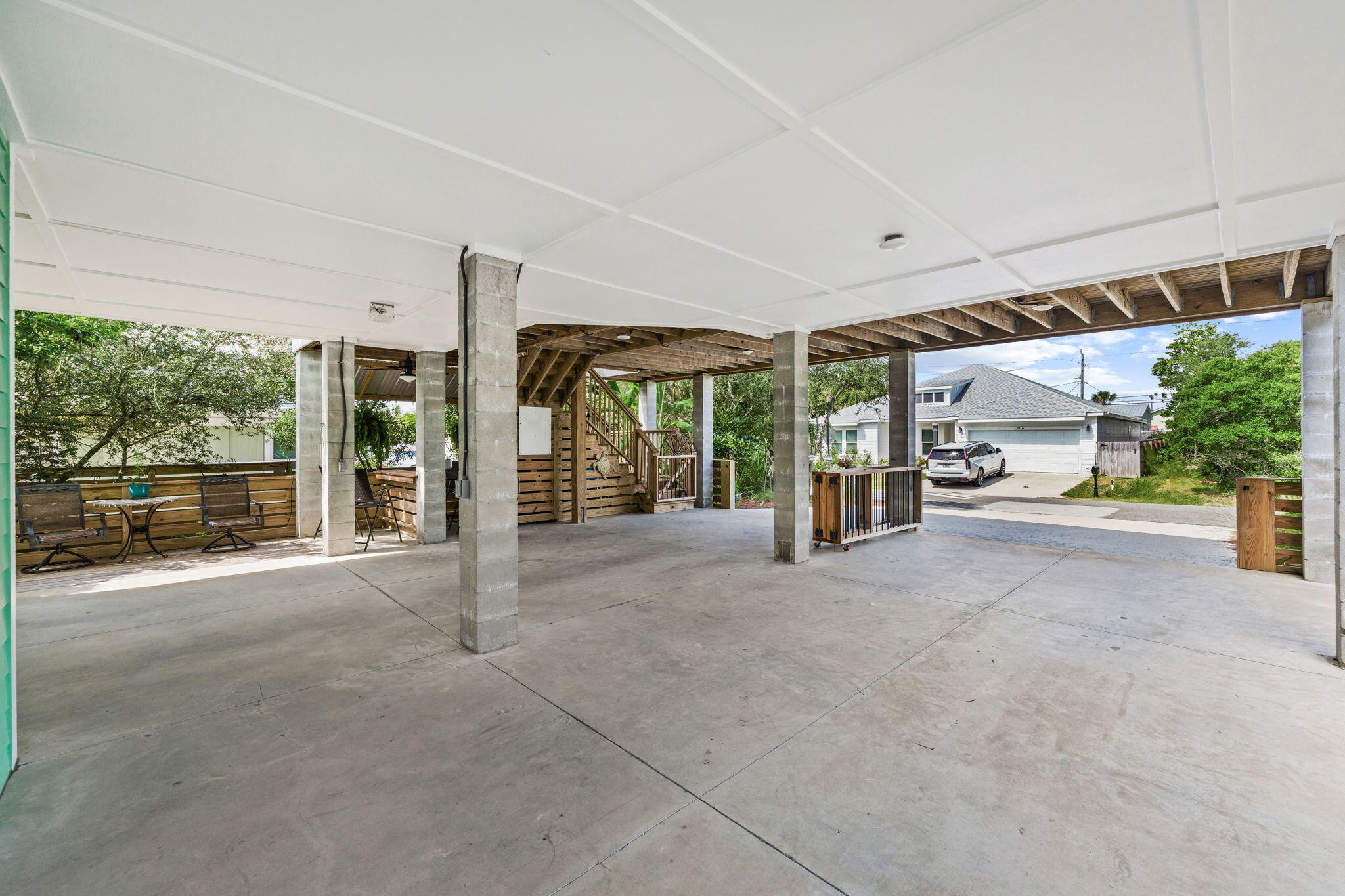 307 S Vestavia Street