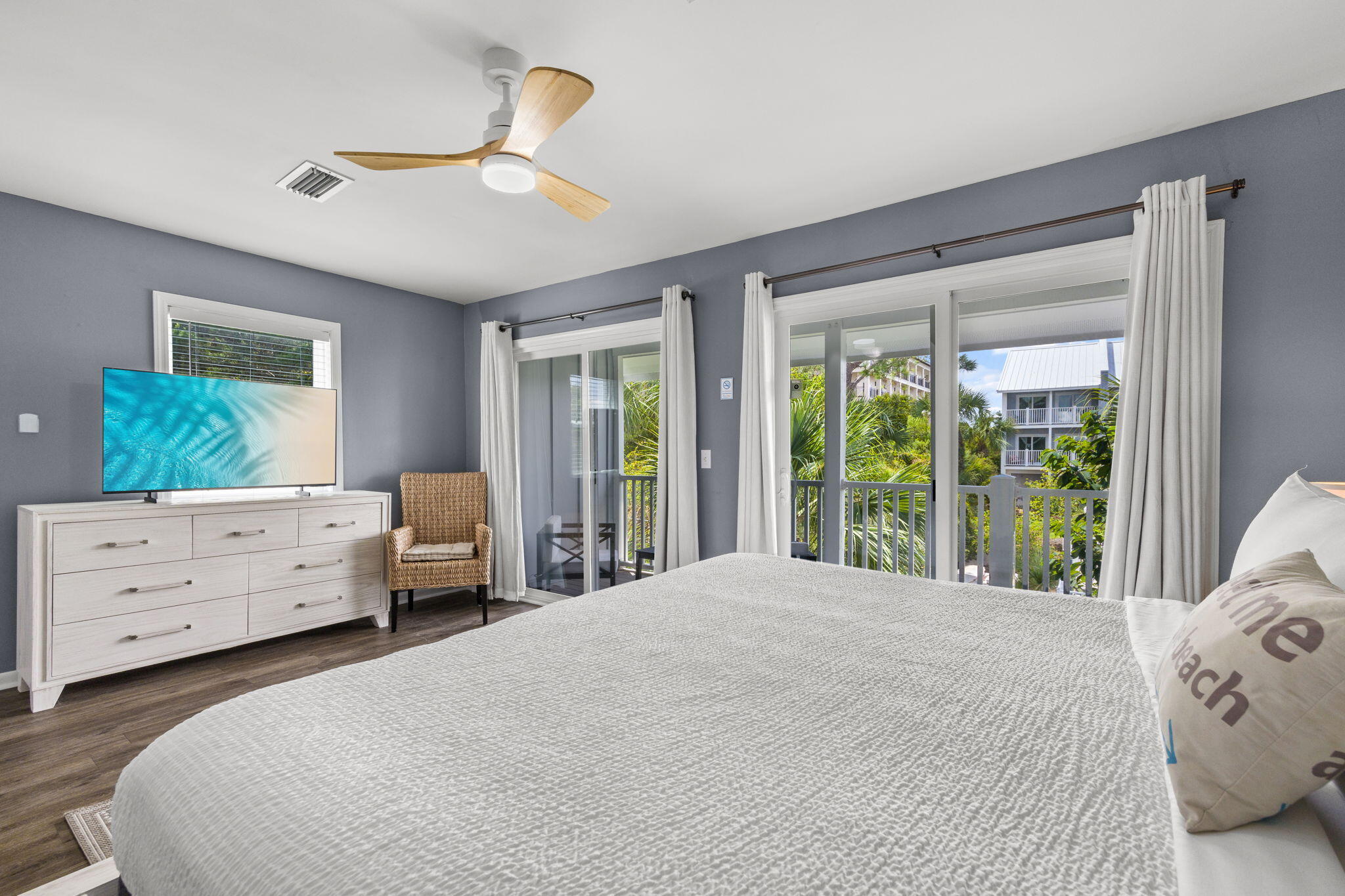 2381 W County Highway 30A UNIT 14