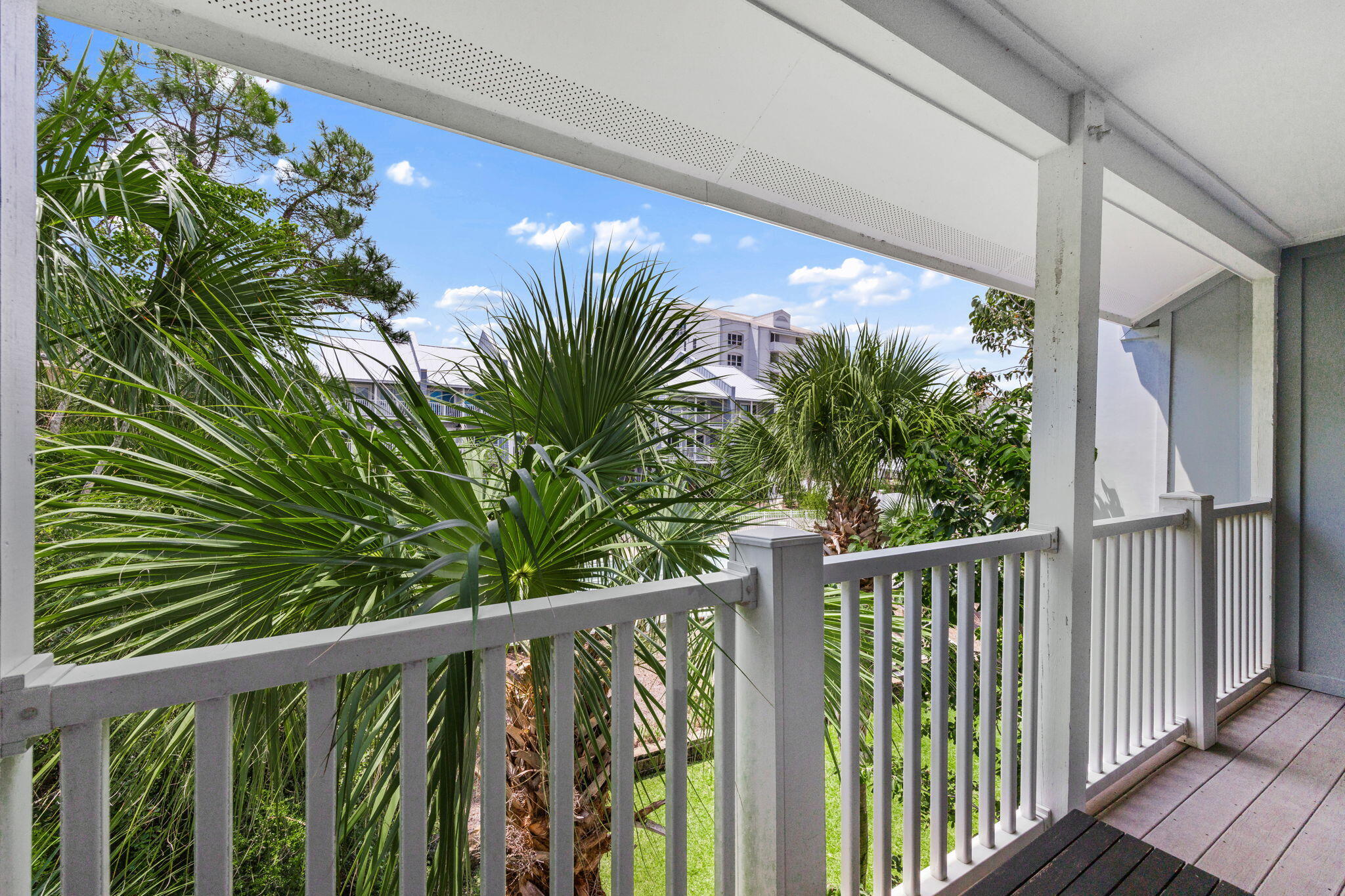 2381 W County Highway 30A UNIT 14