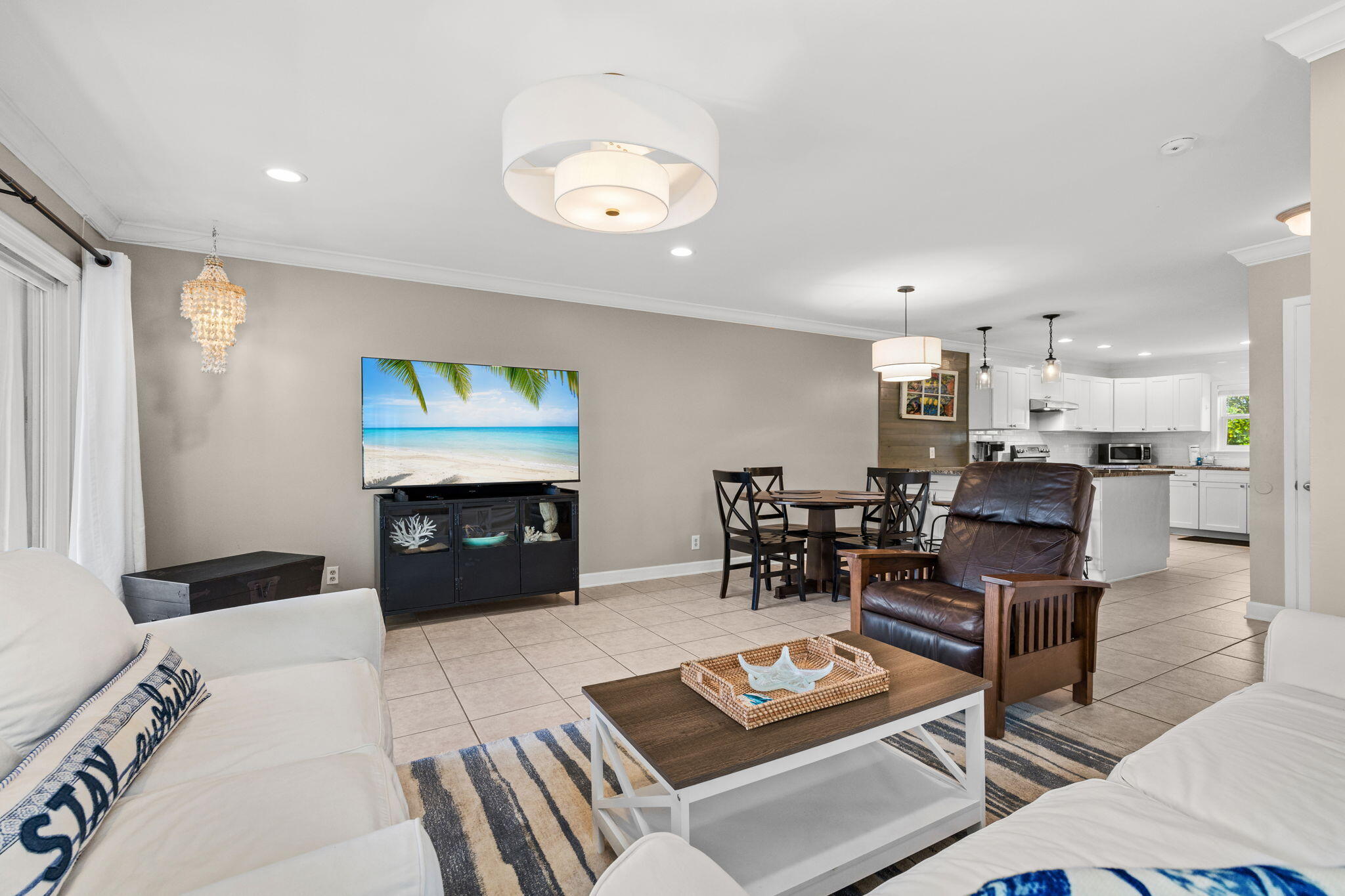 2381 W County Highway 30A UNIT 14