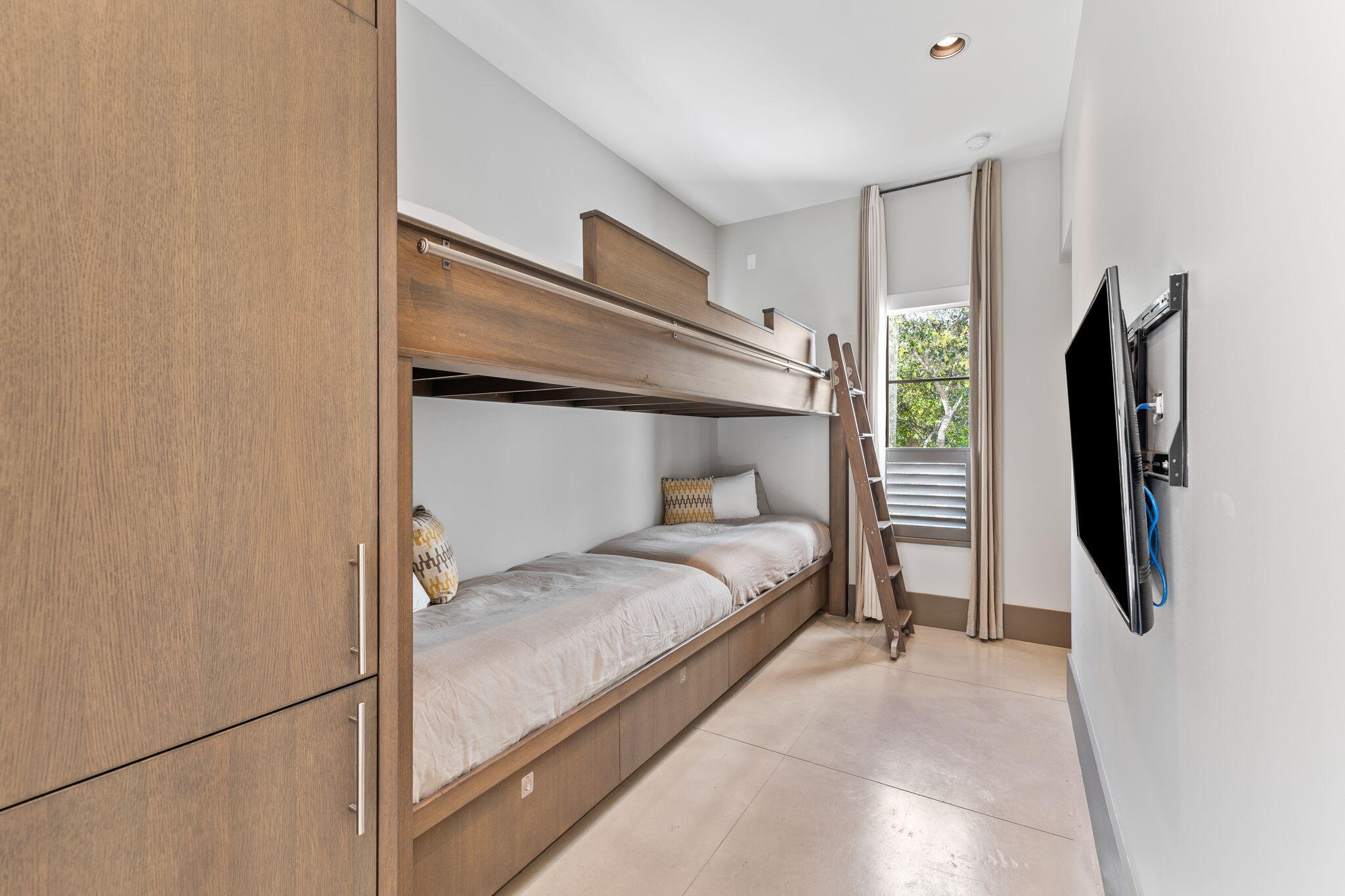 102 Sienna Court