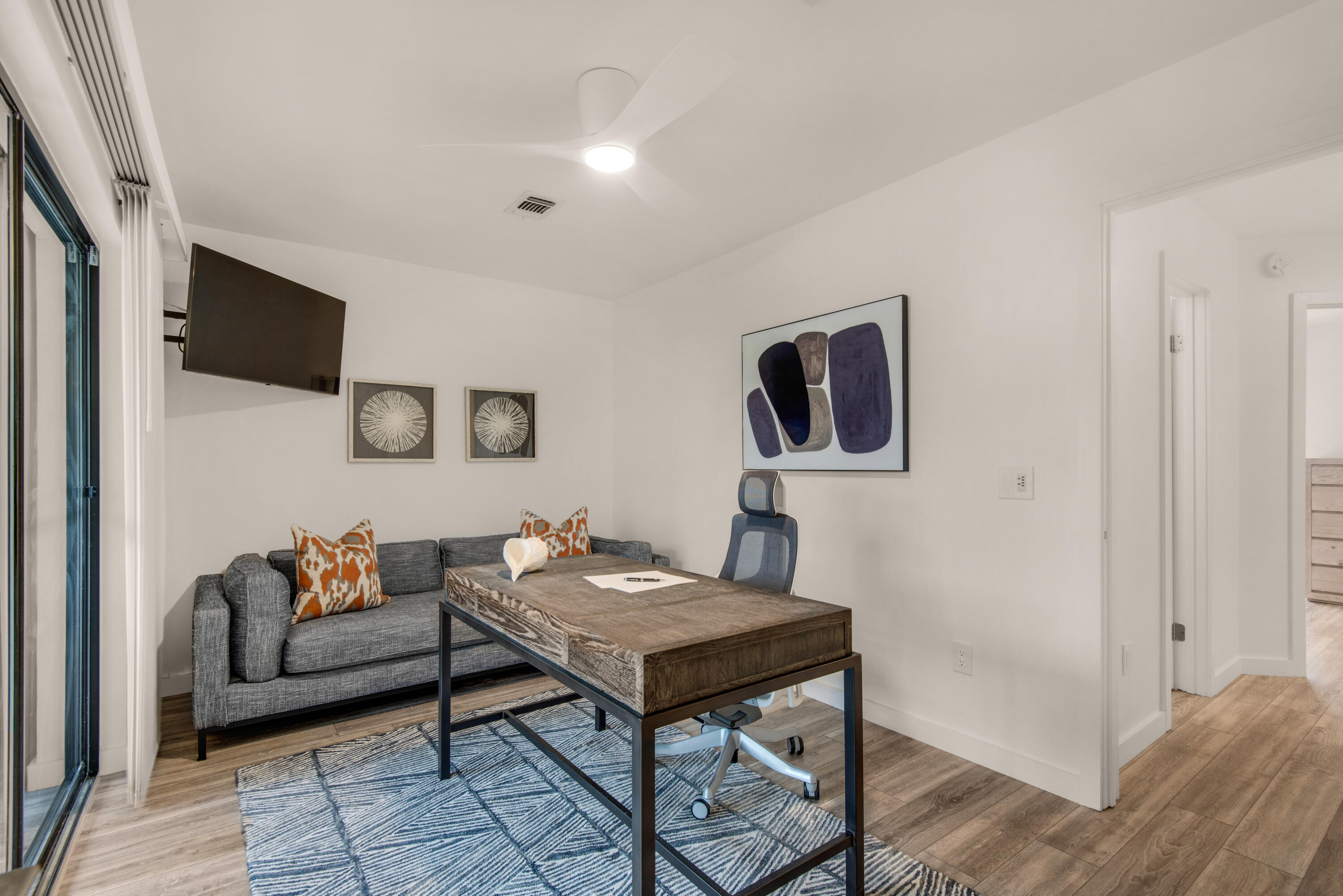 33 Cypress Street 270