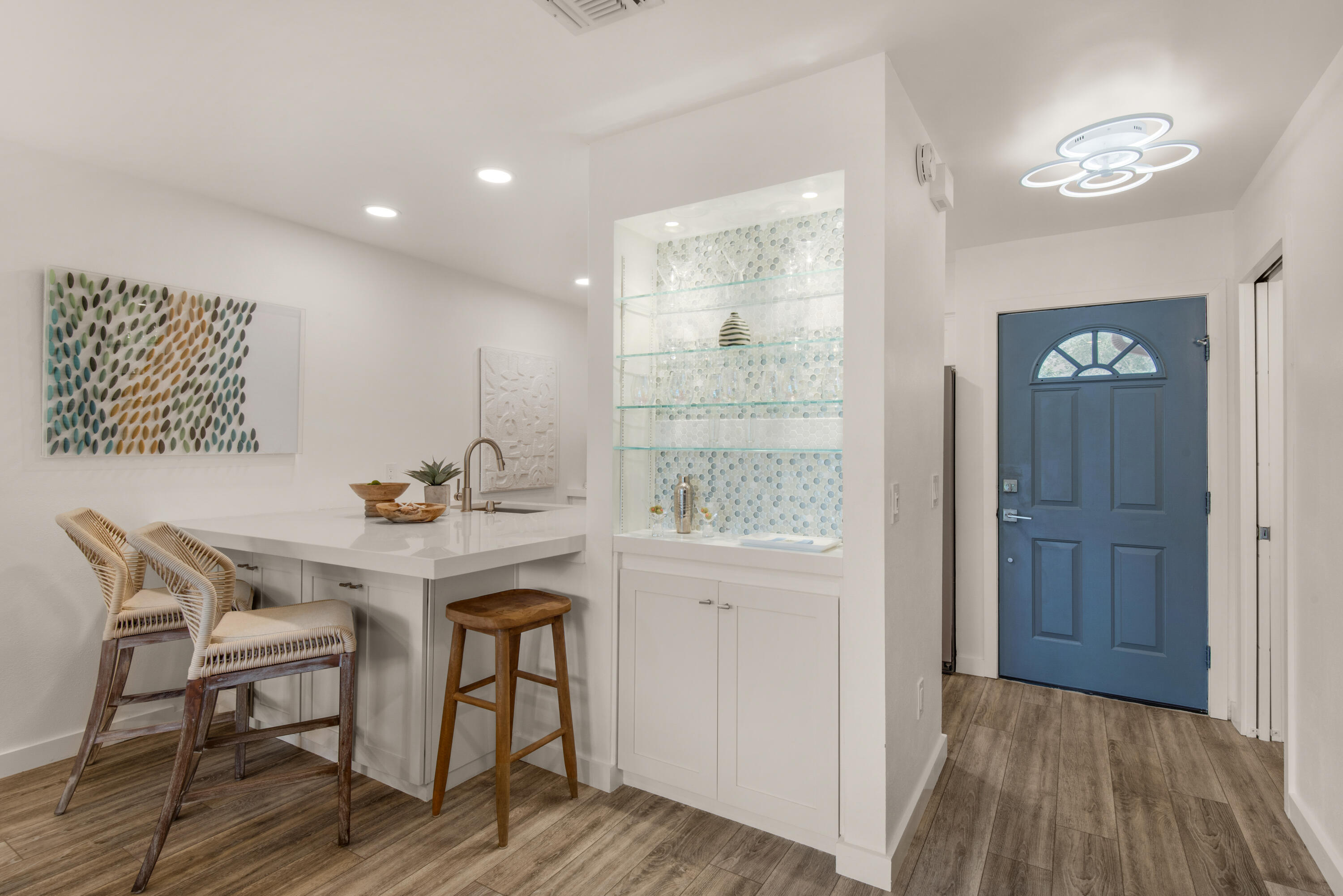 33 Cypress Street 270