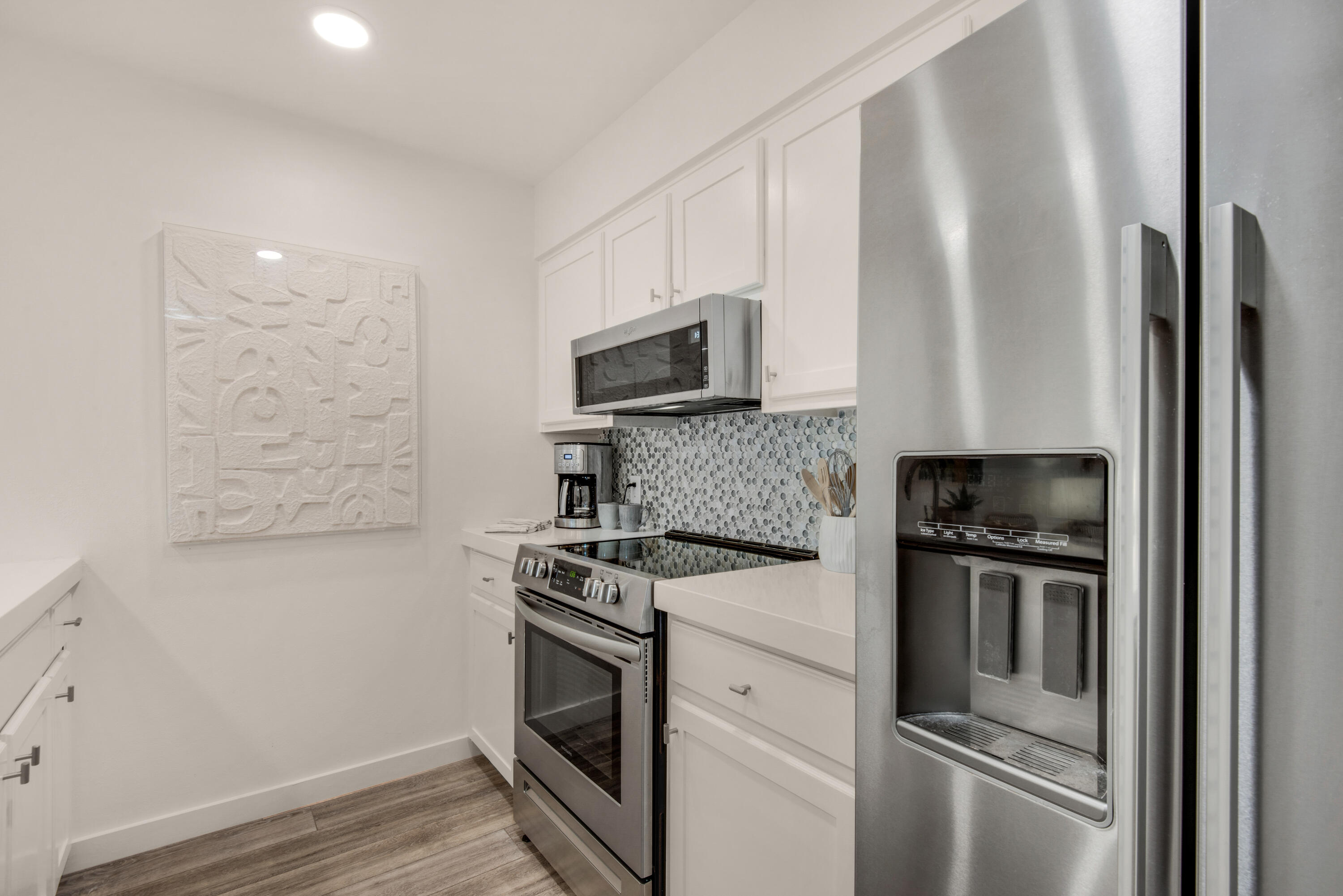 33 Cypress Street 270