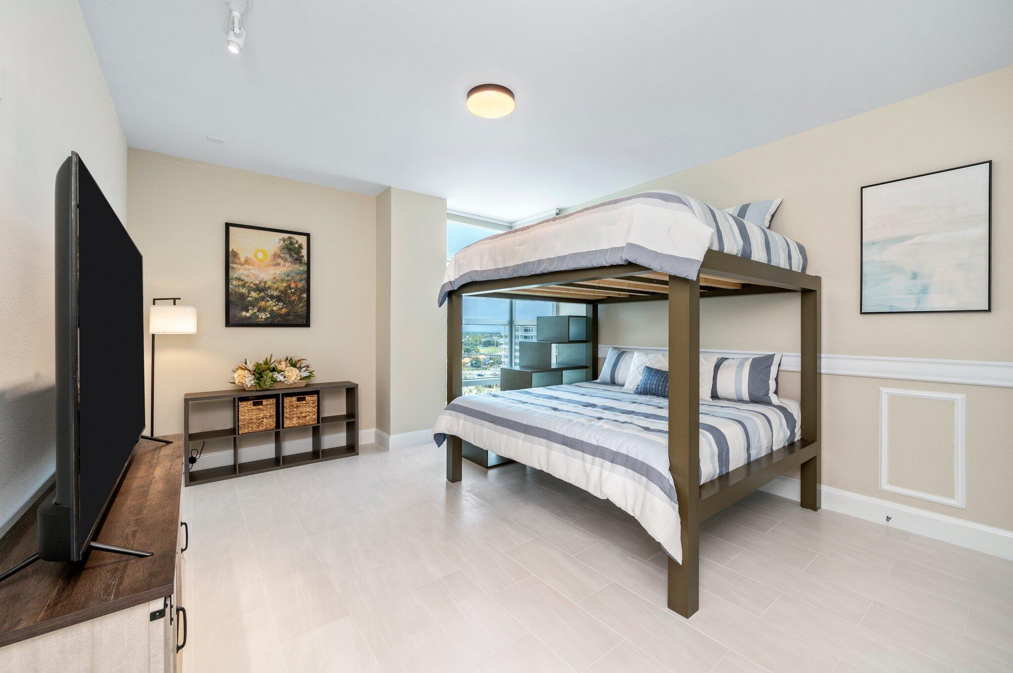 1816 SCENIC HWY 98, 1102