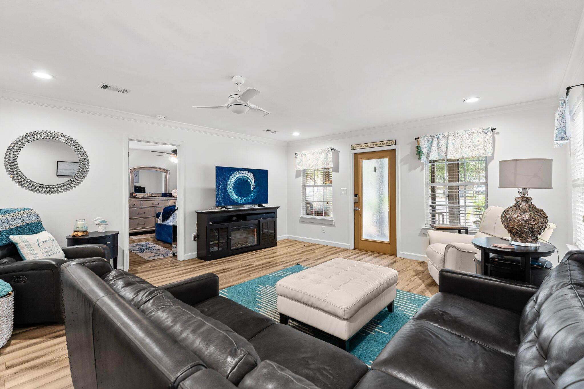 392 Palmetto Avenue