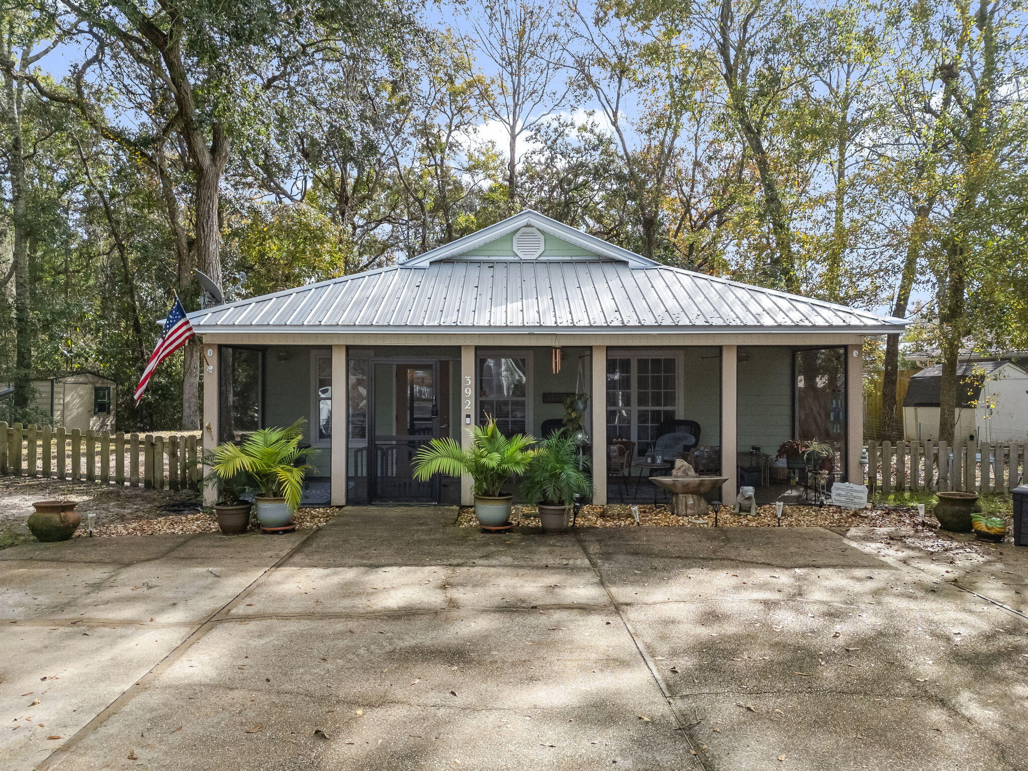 392 Palmetto Avenue