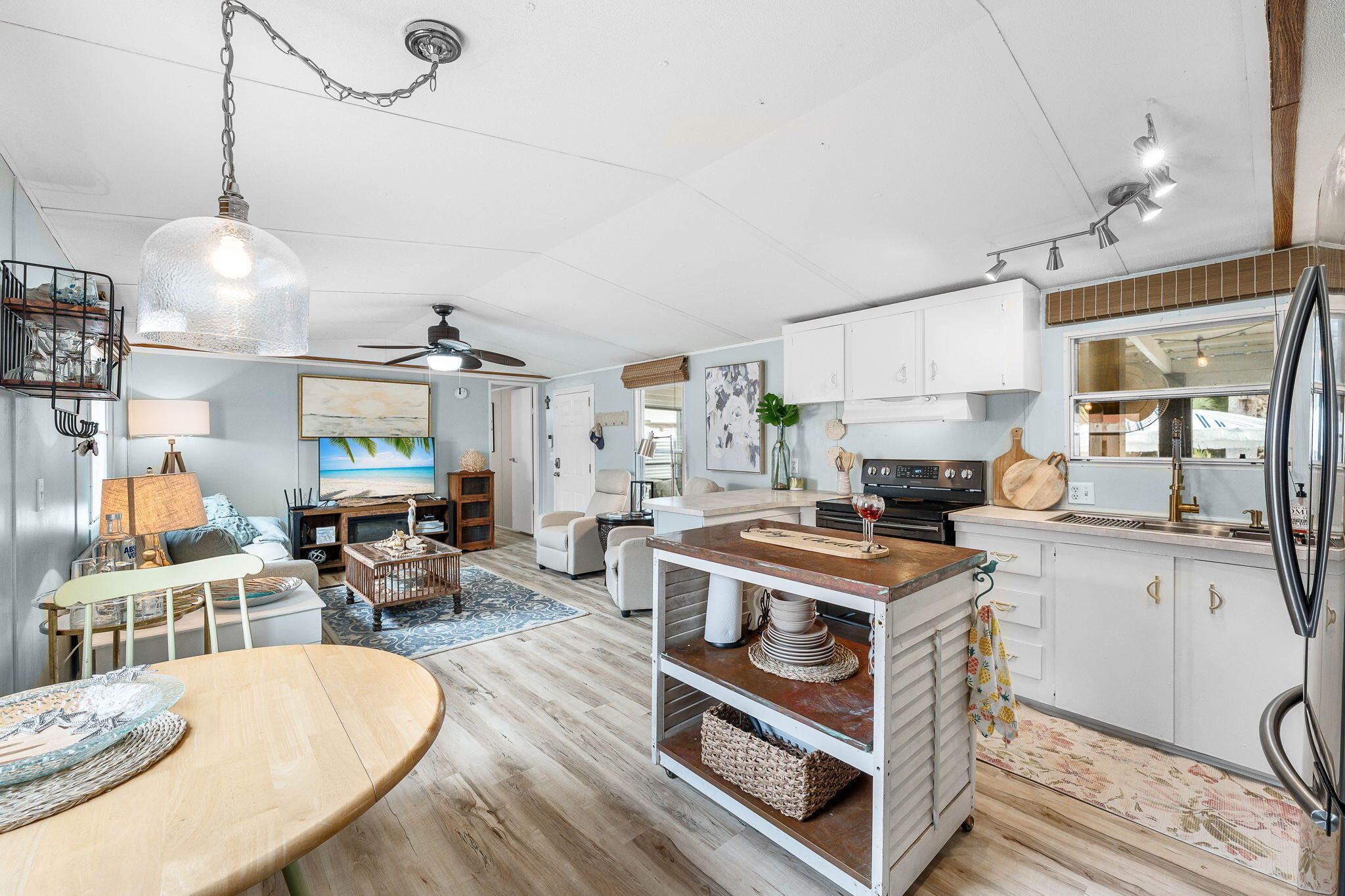 19703 Bonita Drive