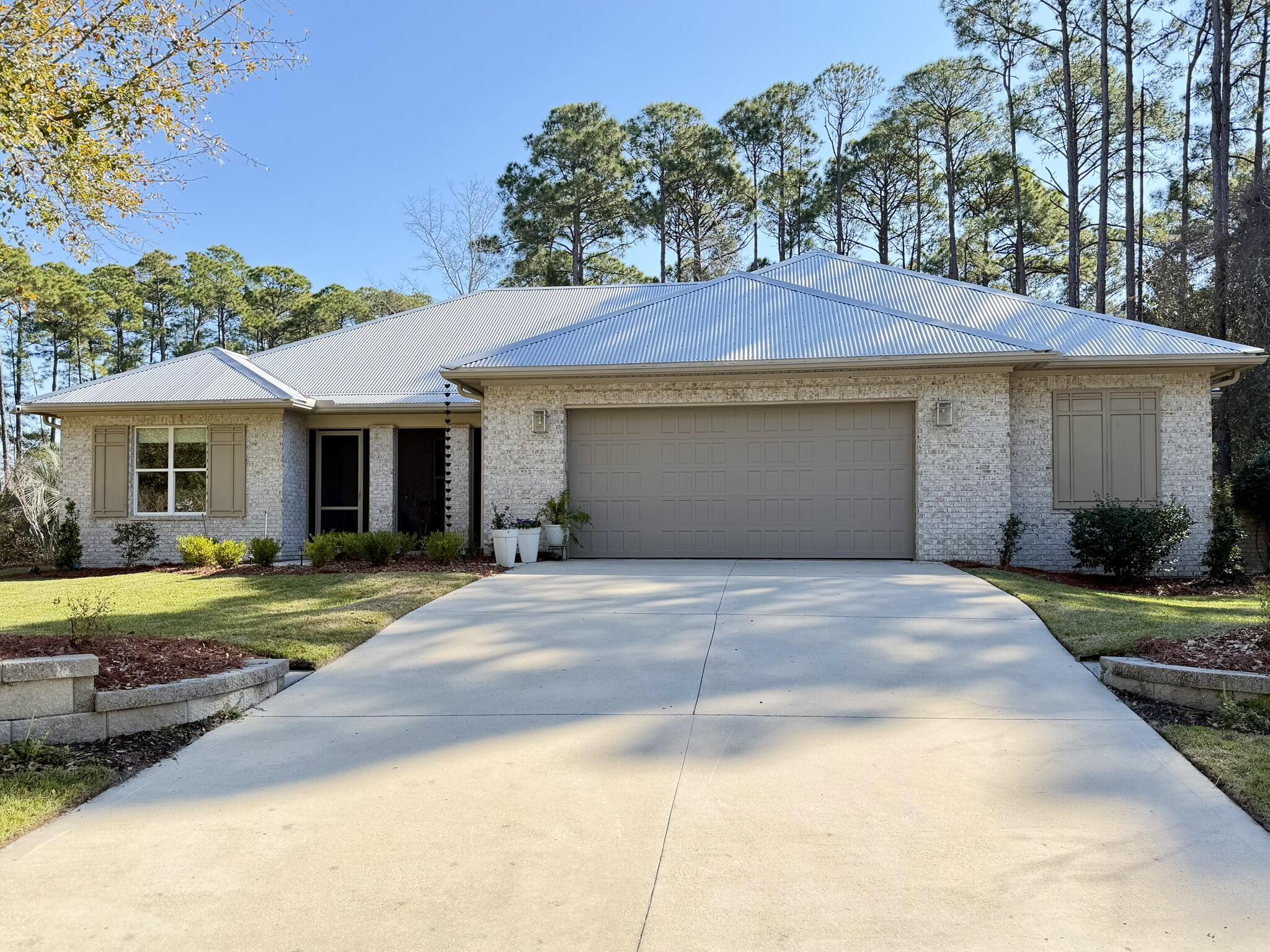 590 Driftwood Point Road
