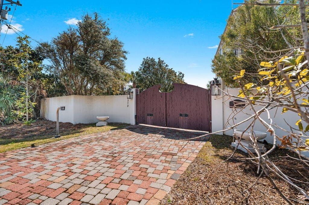 8372 E Co Highway 30A