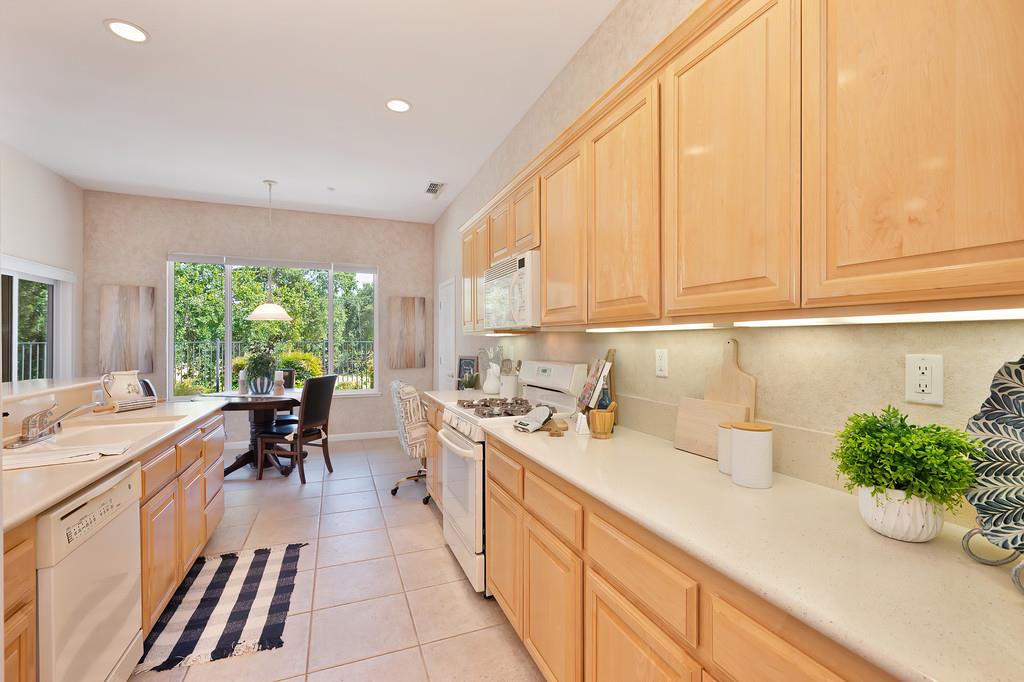 2317 Pioneer Way