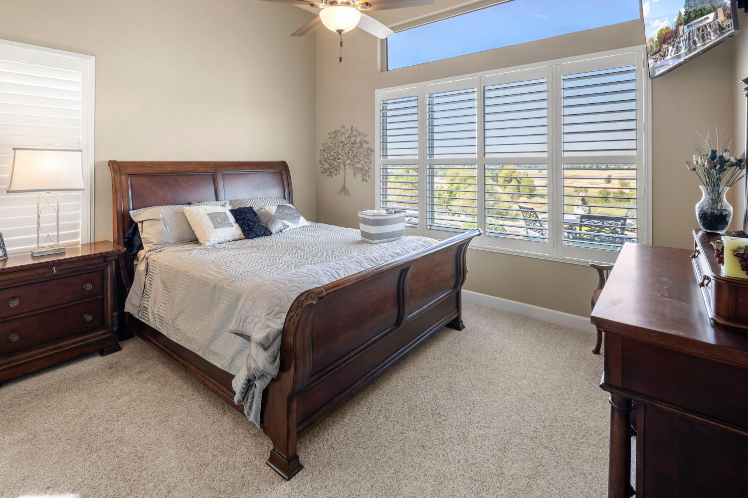 1550 Summerhill Lane