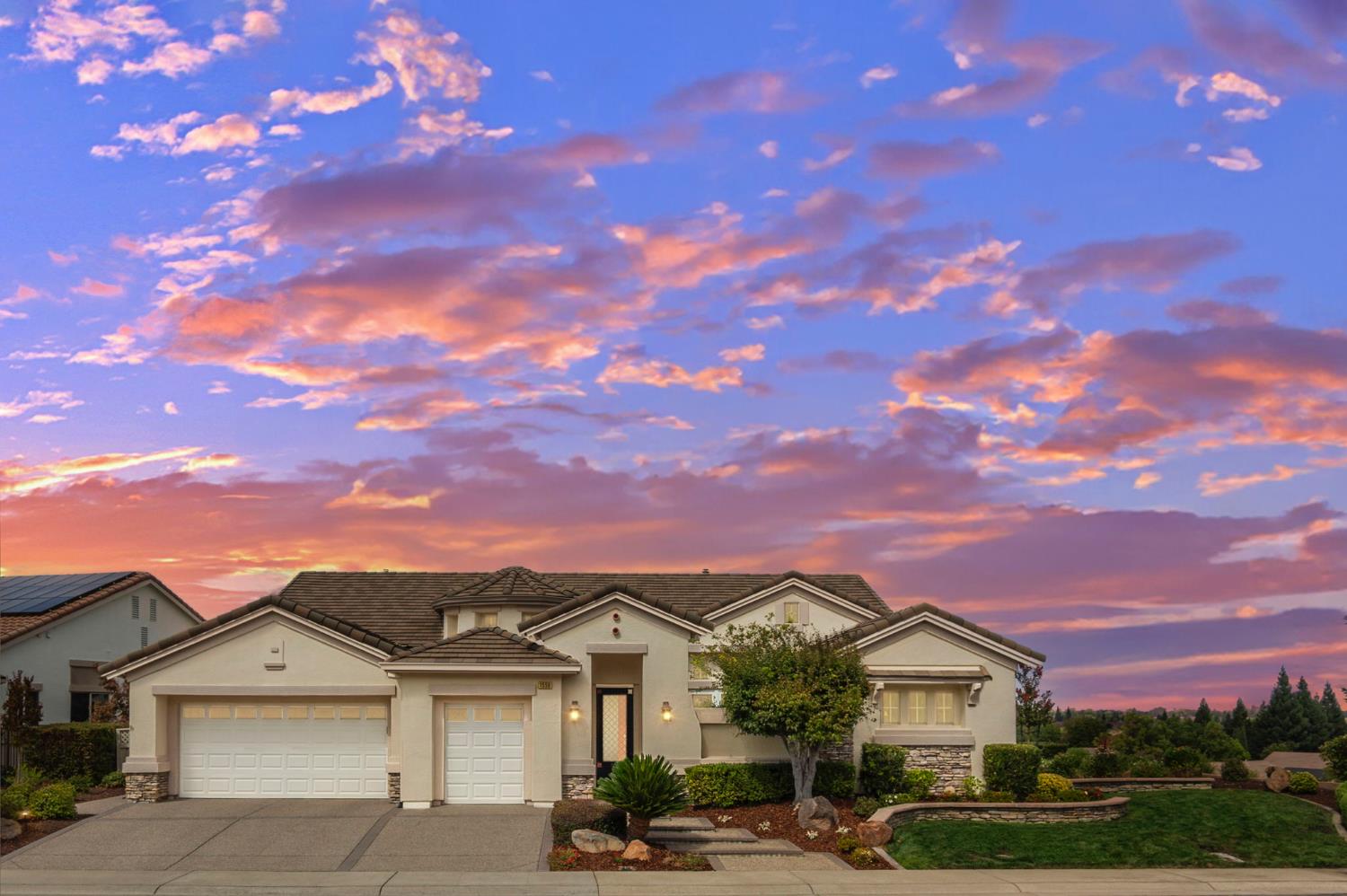 1550 Summerhill Lane