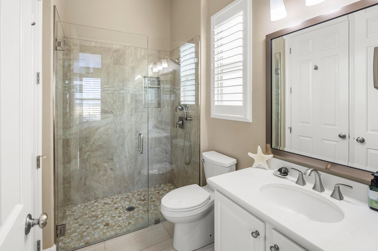 1550 Summerhill Lane