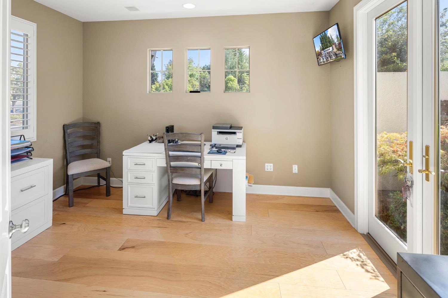 1550 Summerhill Lane