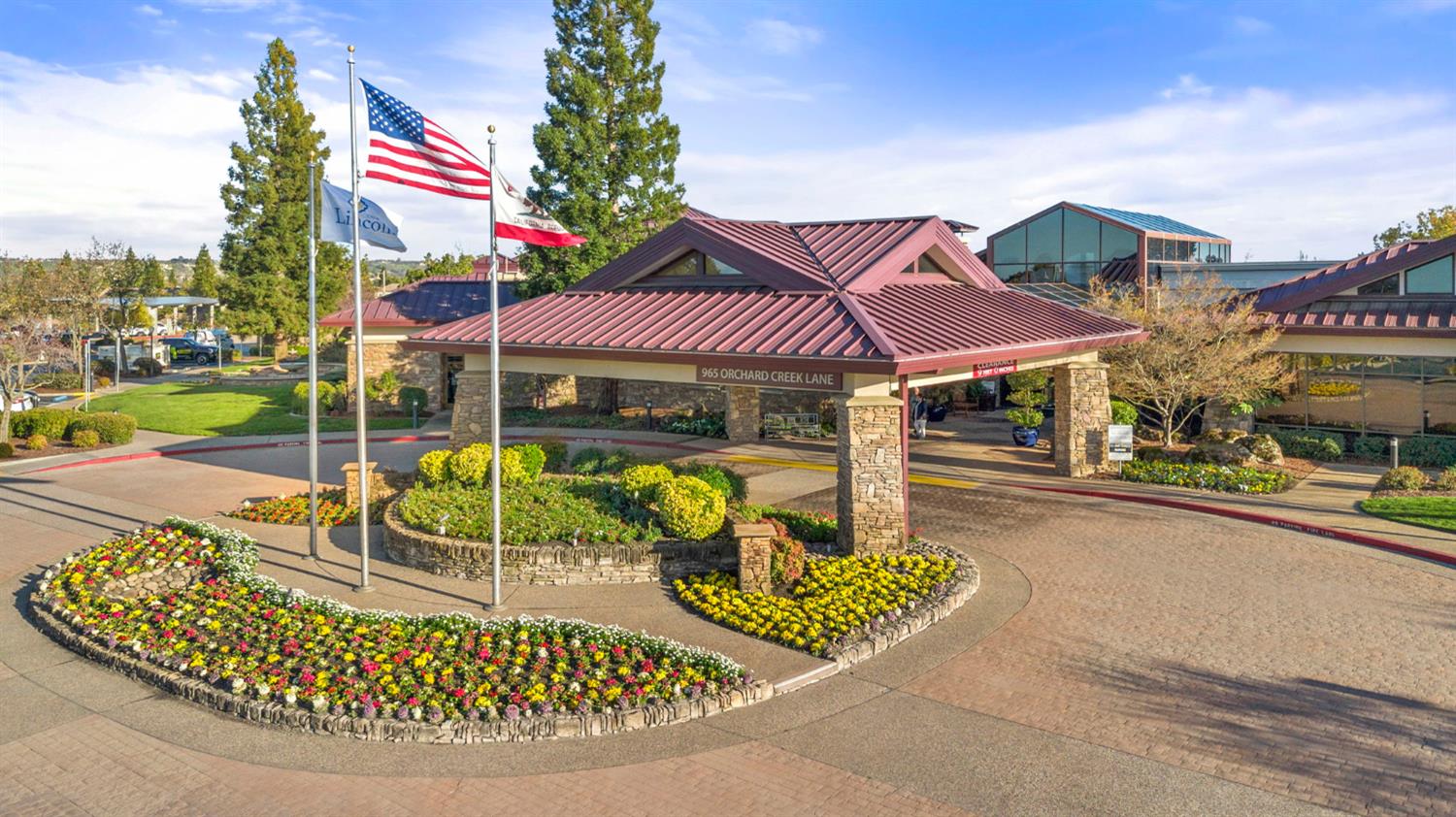 1550 Summerhill Lane