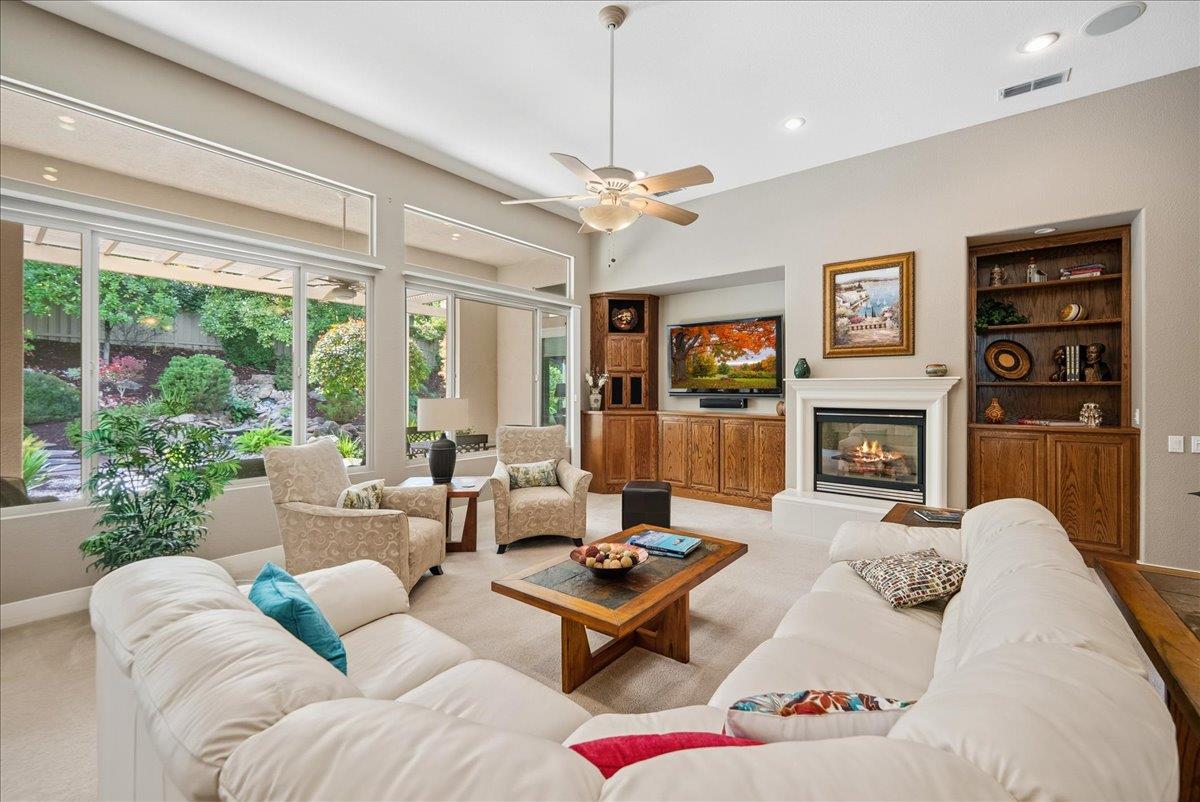 2283 Blue Heron Loop