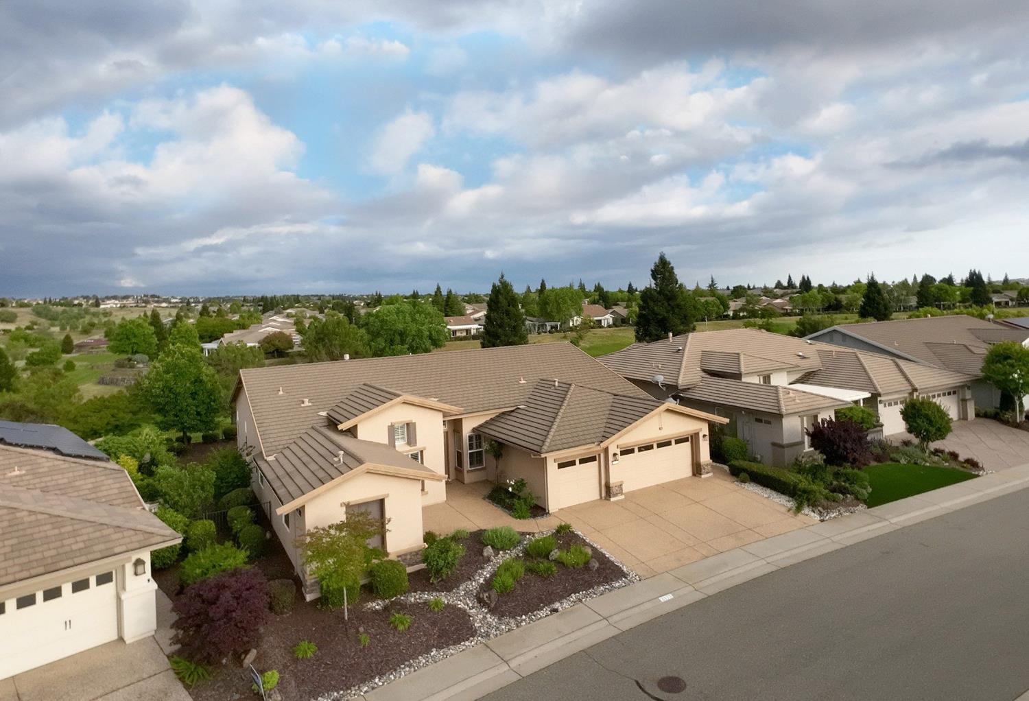 2173 Sutter View Lane