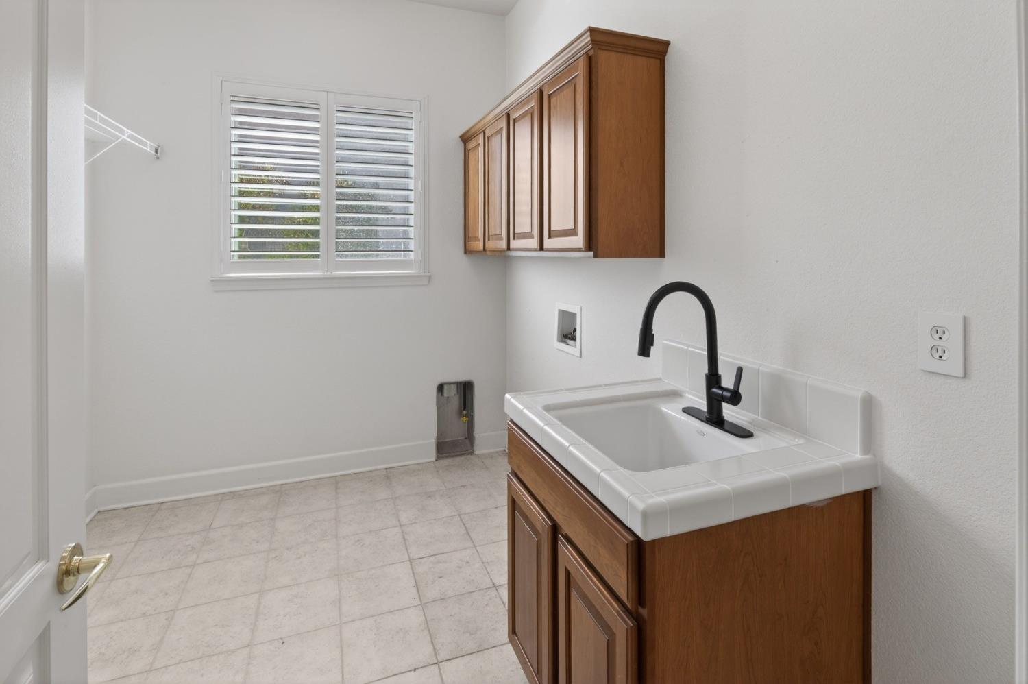 2173 Sutter View Lane