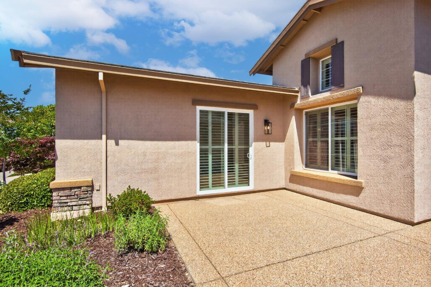 2173 Sutter View Lane