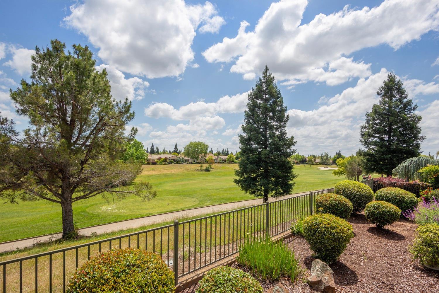 2173 Sutter View Lane