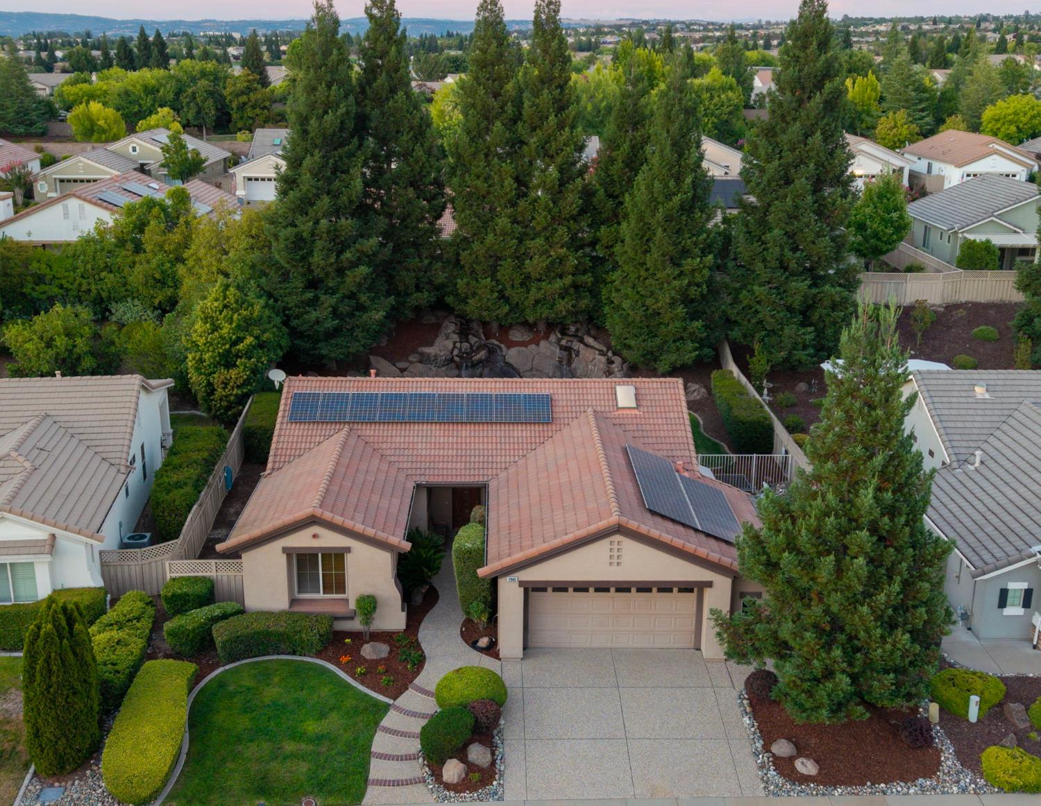 1945 Laurelhurst Lane