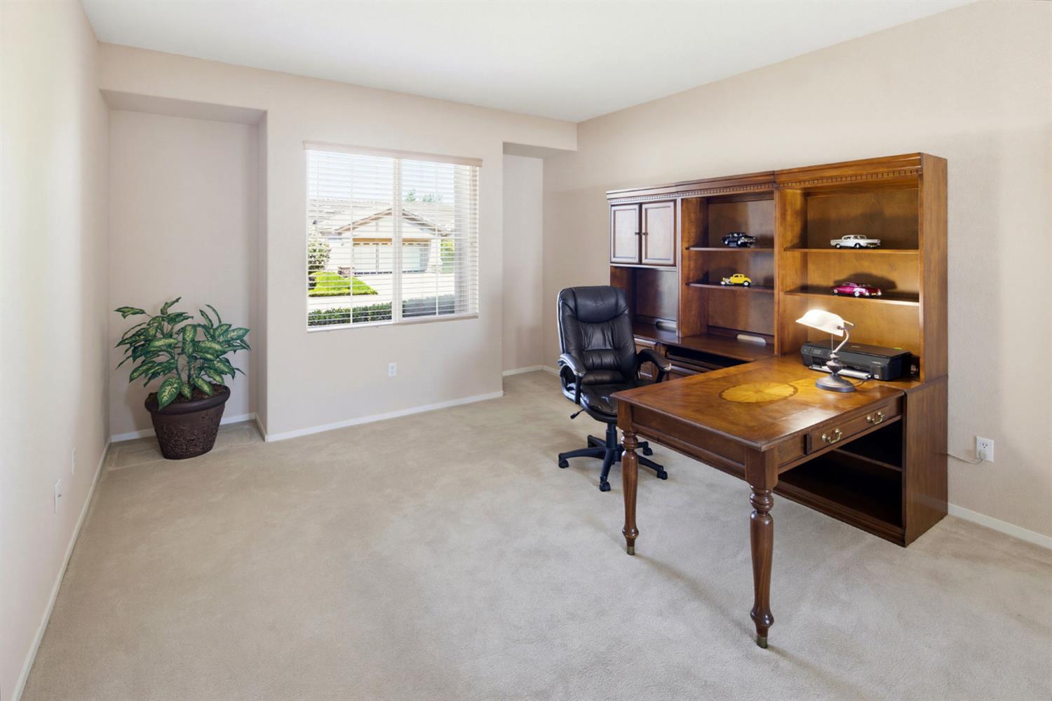 1945 Laurelhurst Lane