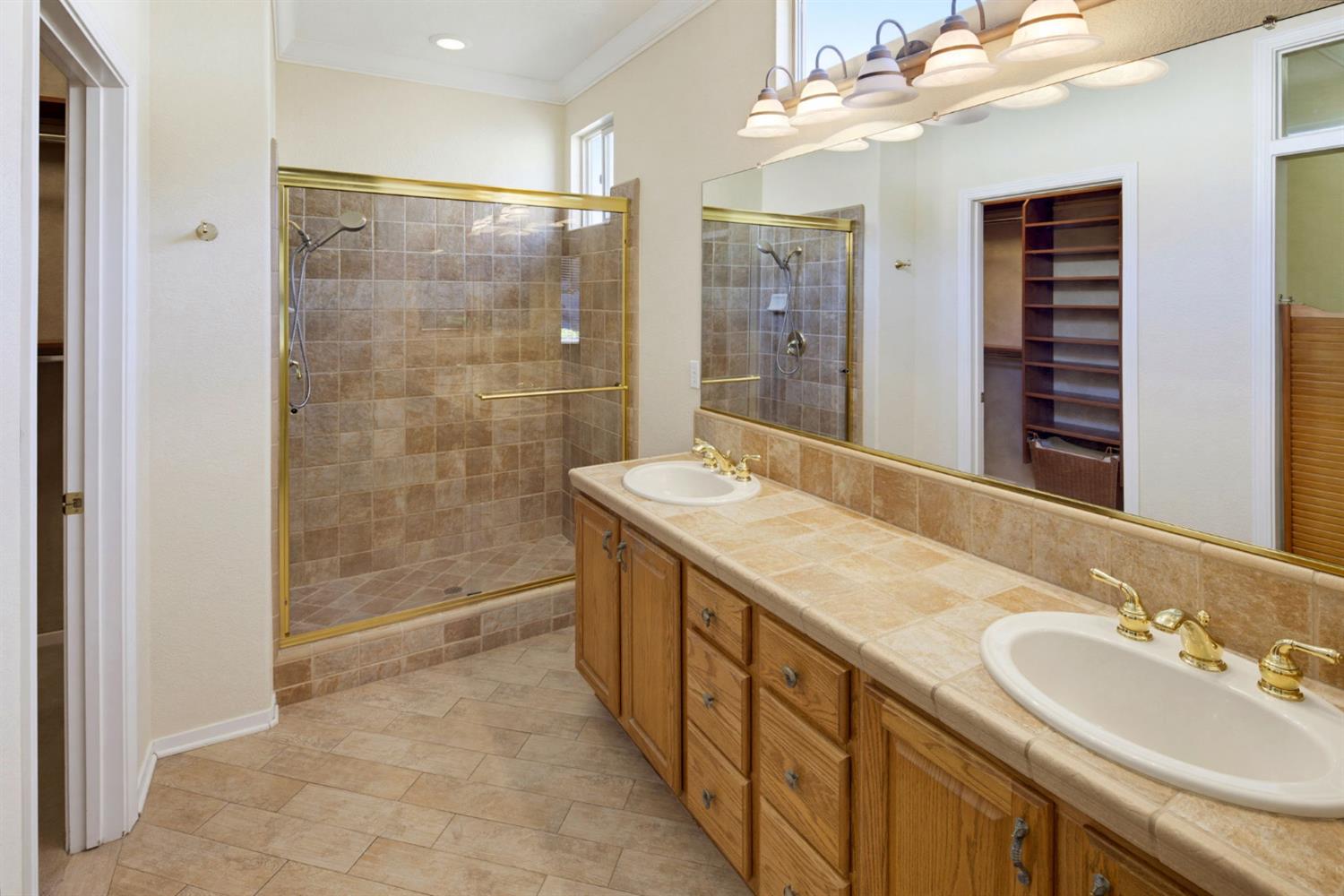 1945 Laurelhurst Lane