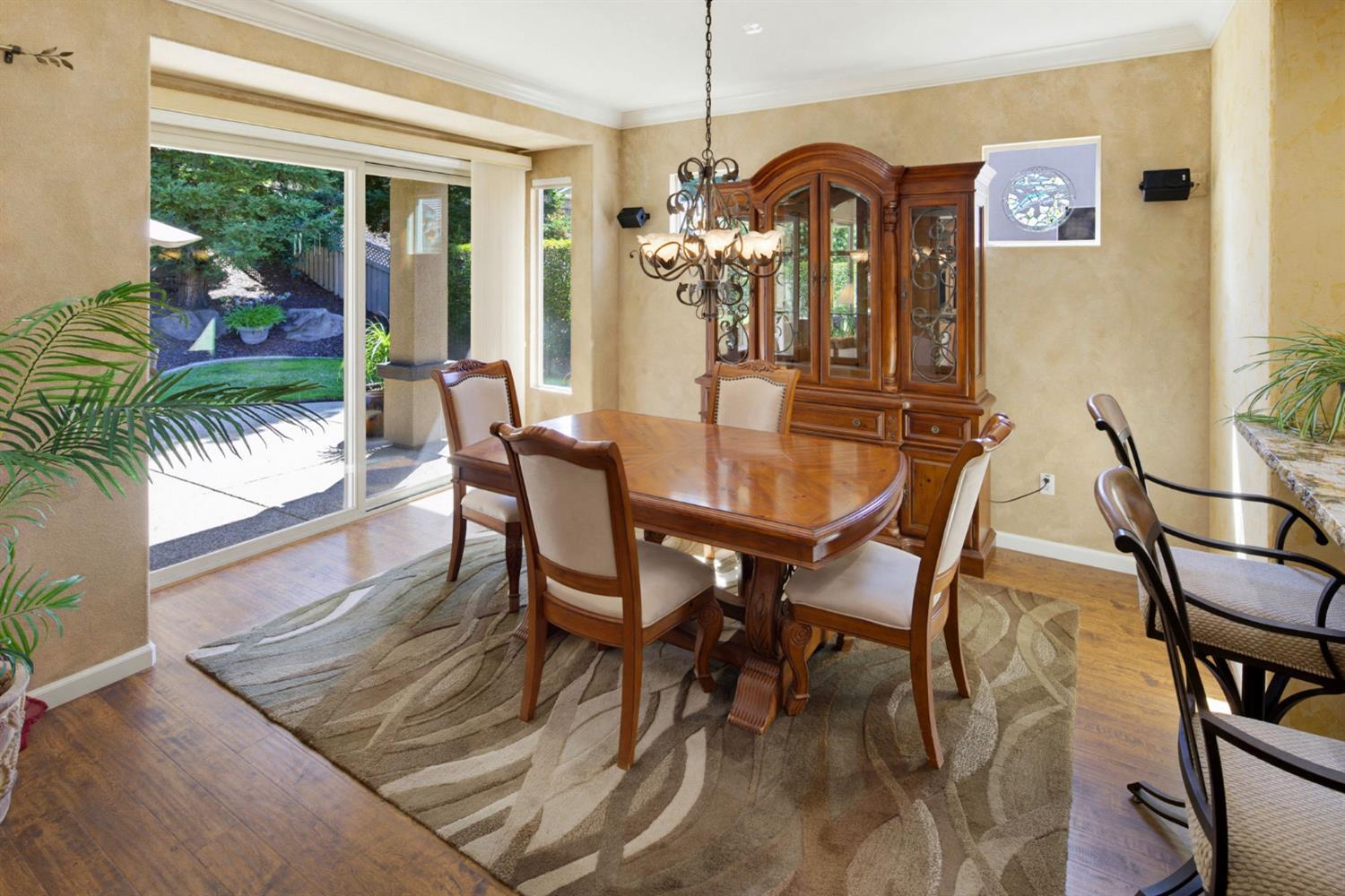 1945 Laurelhurst Lane