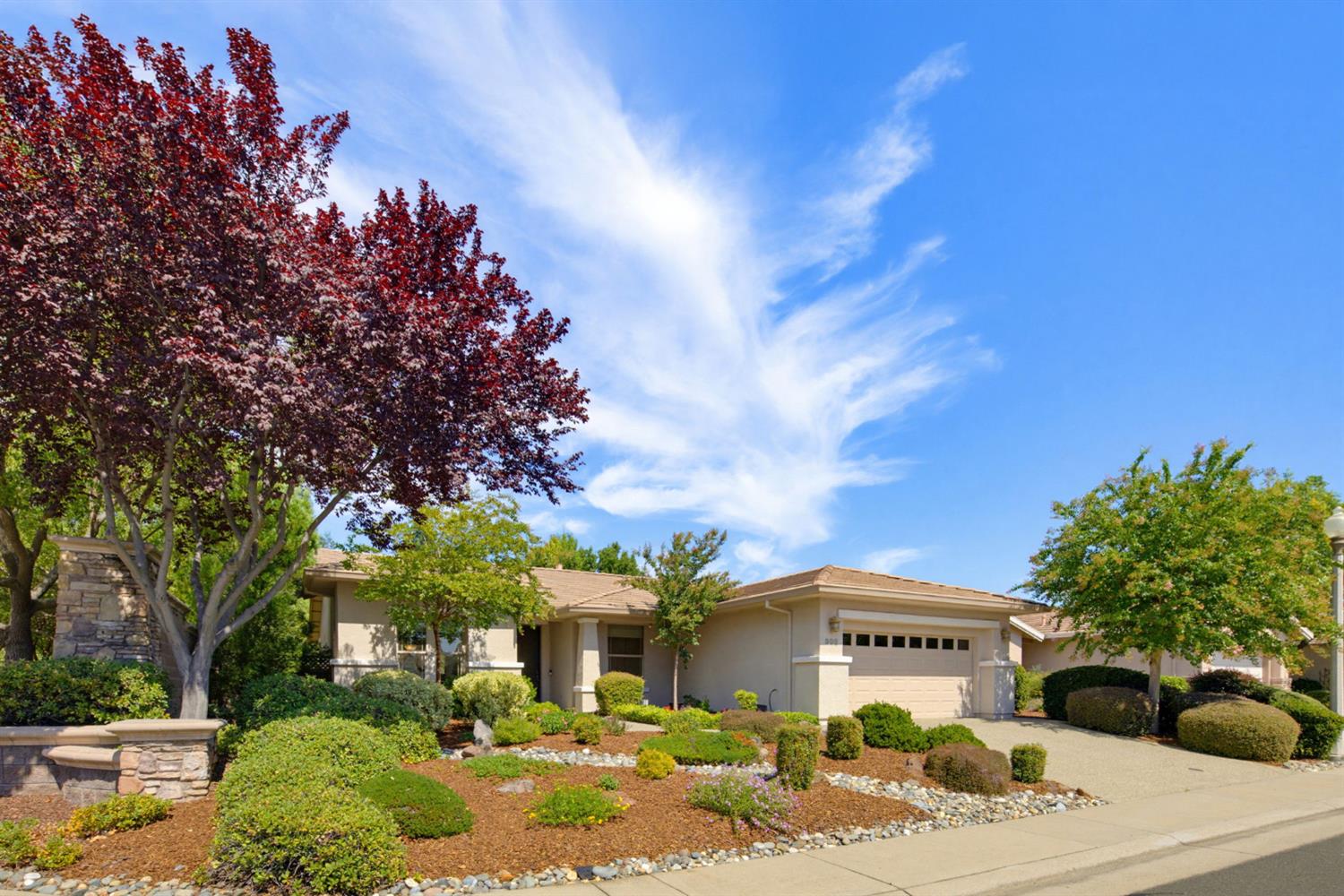 902 Coachman Lane