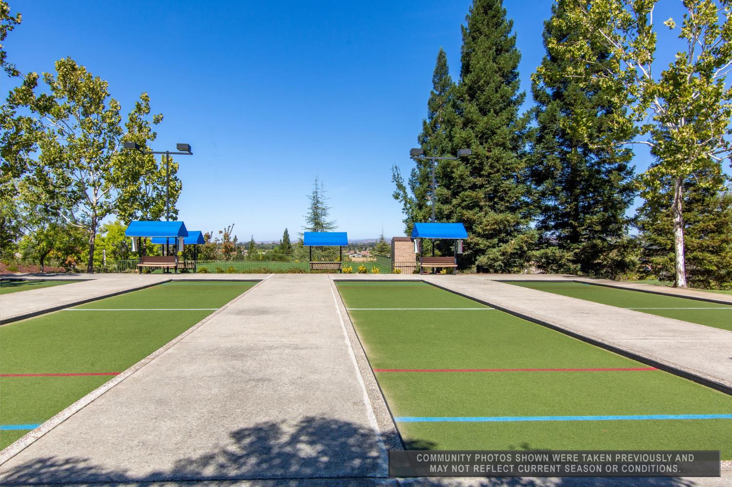 902 Coachman Lane
