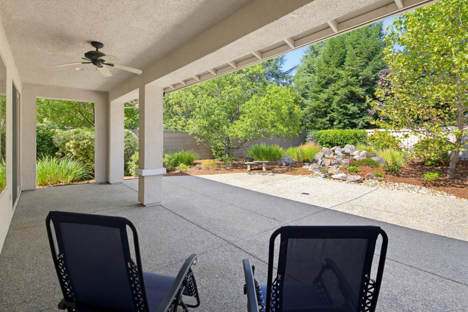 902 Coachman Lane