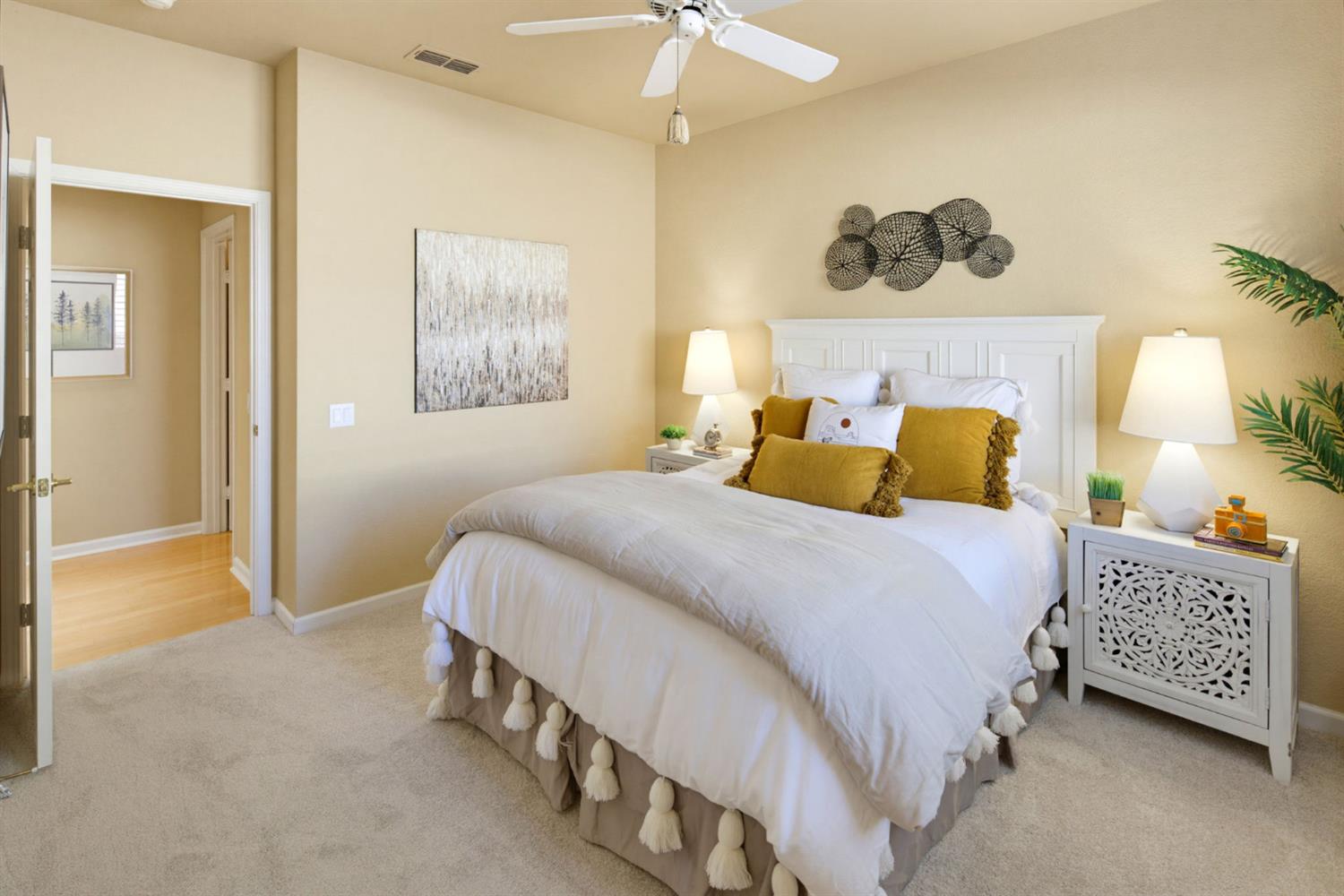 807 Carrousel Court
