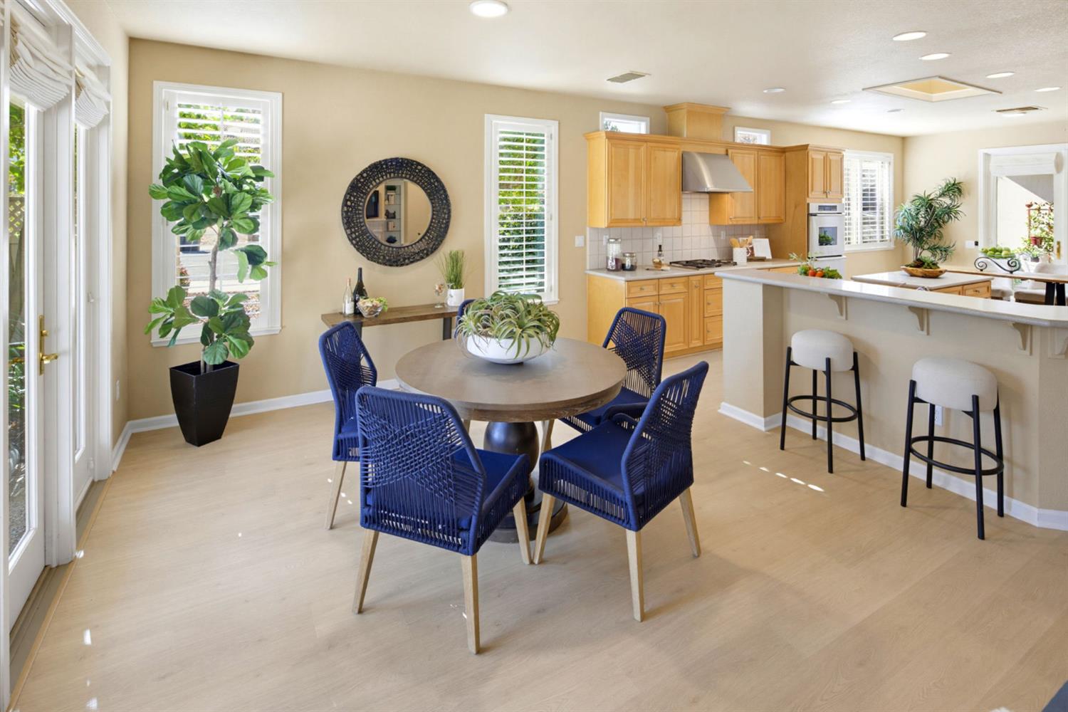 807 Carrousel Court