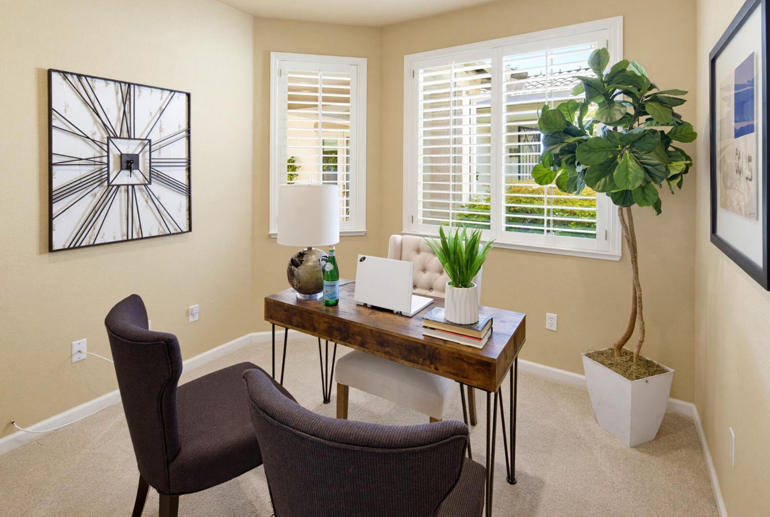 807 Carrousel Court