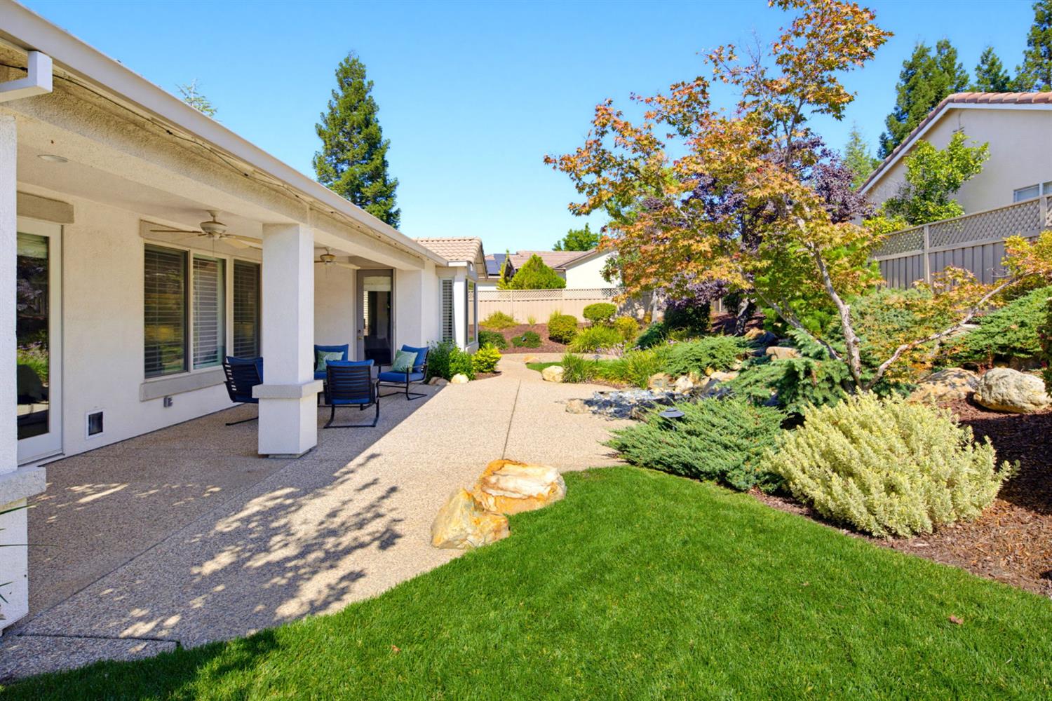 807 Carrousel Court