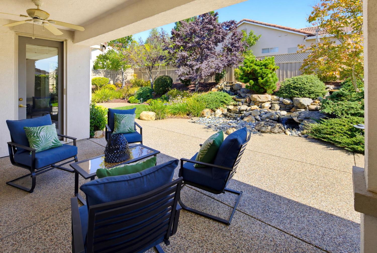 807 Carrousel Court