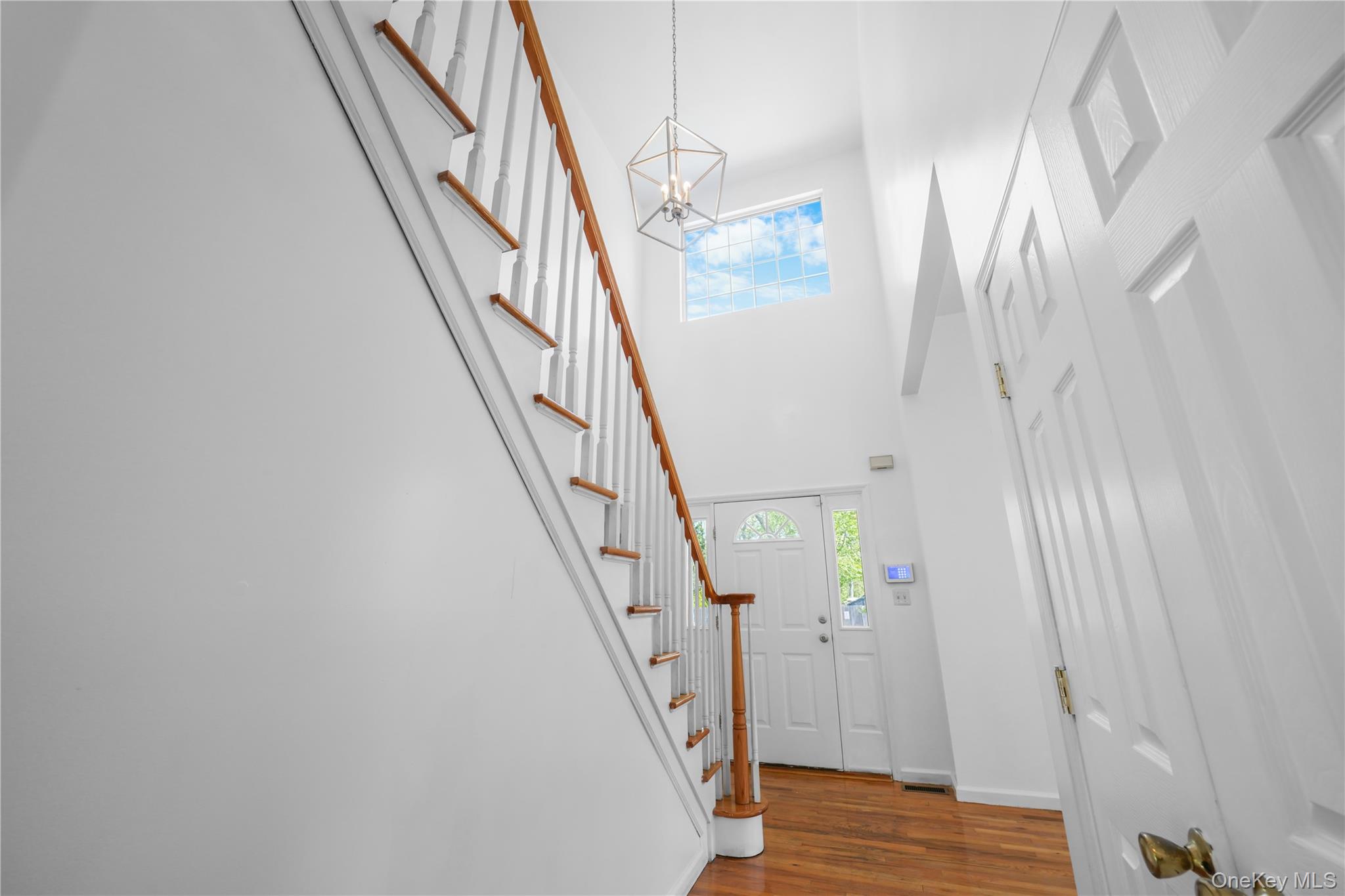 49 Kingsland Avenue