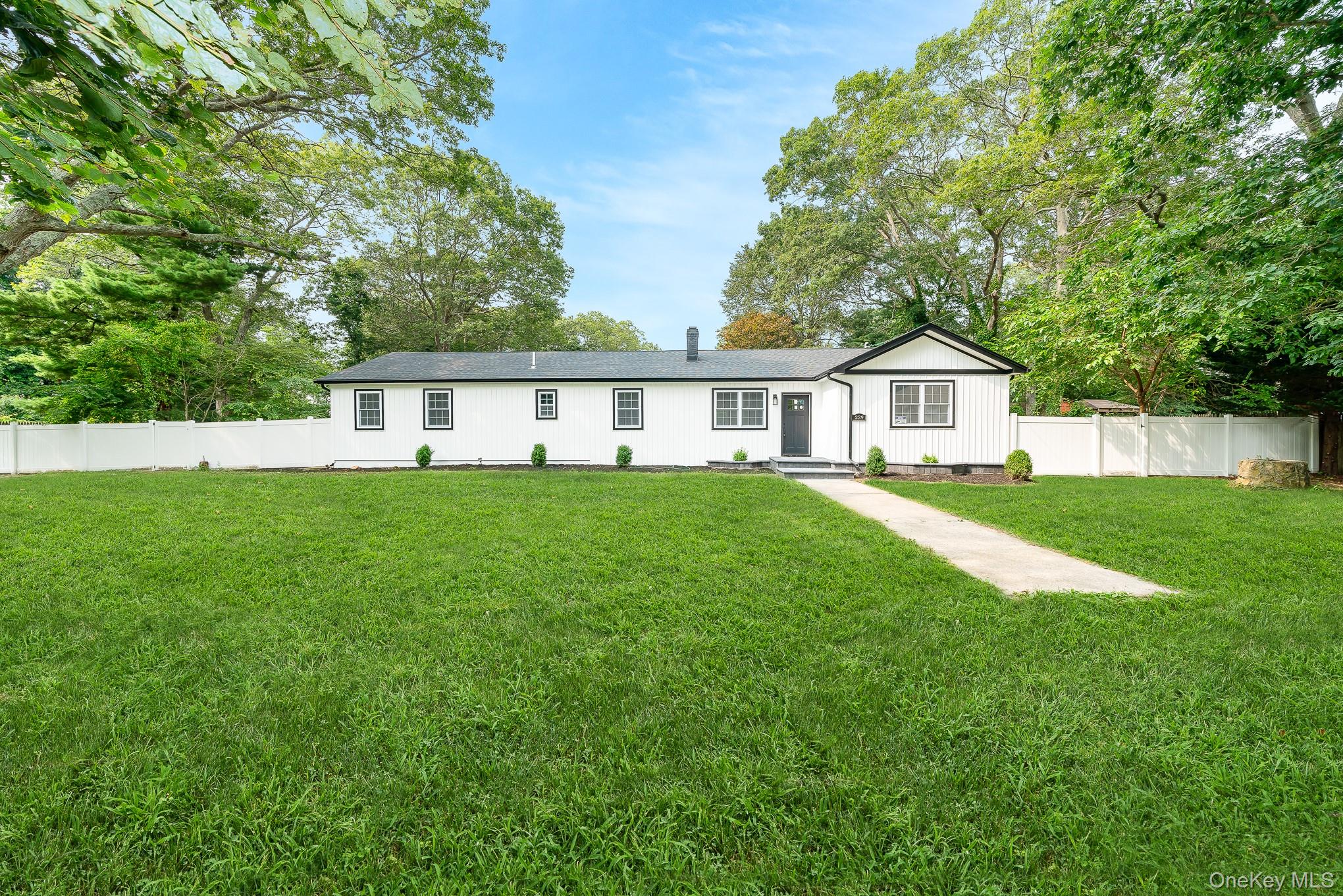 229 Southaven Avenue
