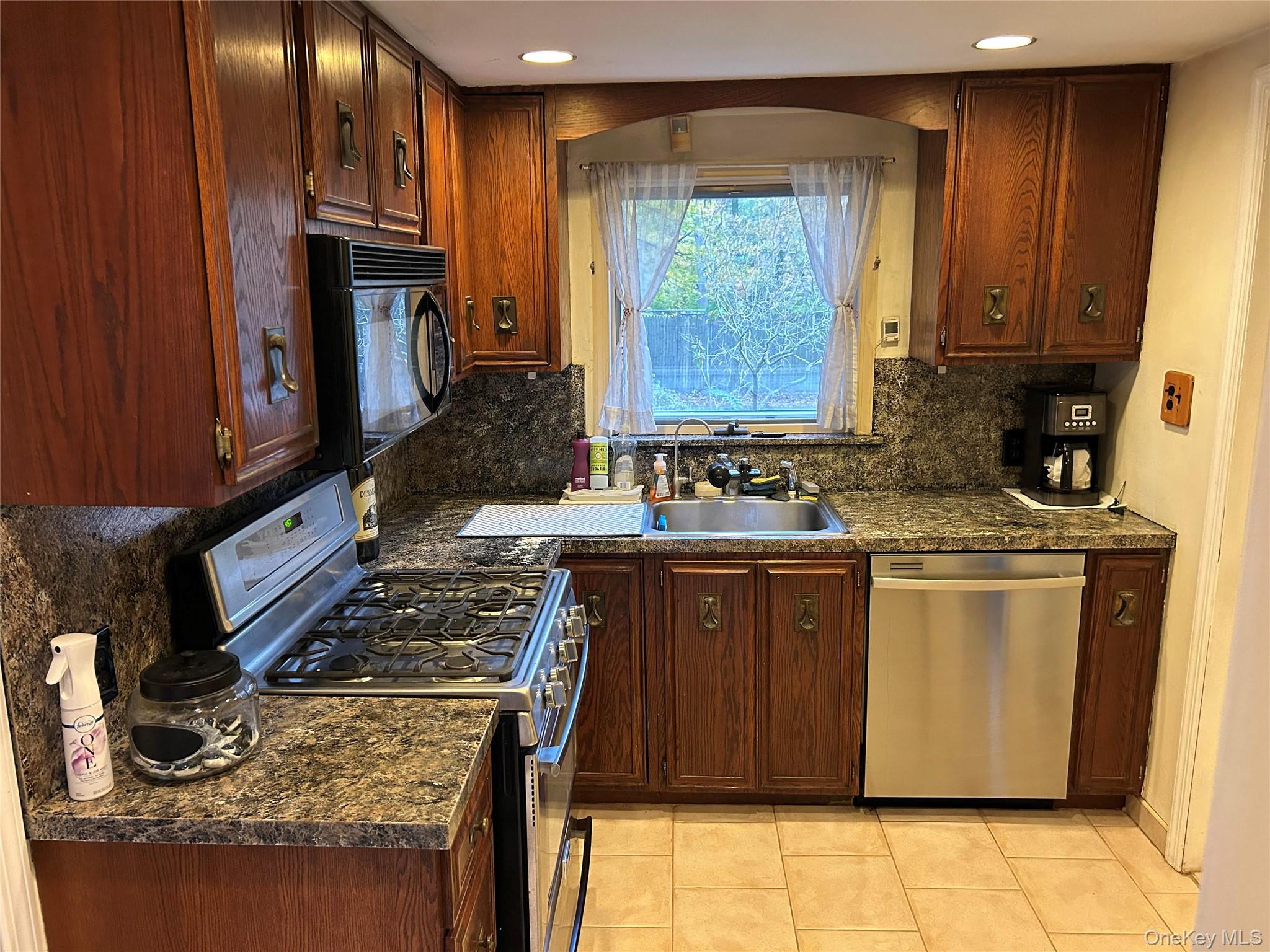 20 E Shore Drive