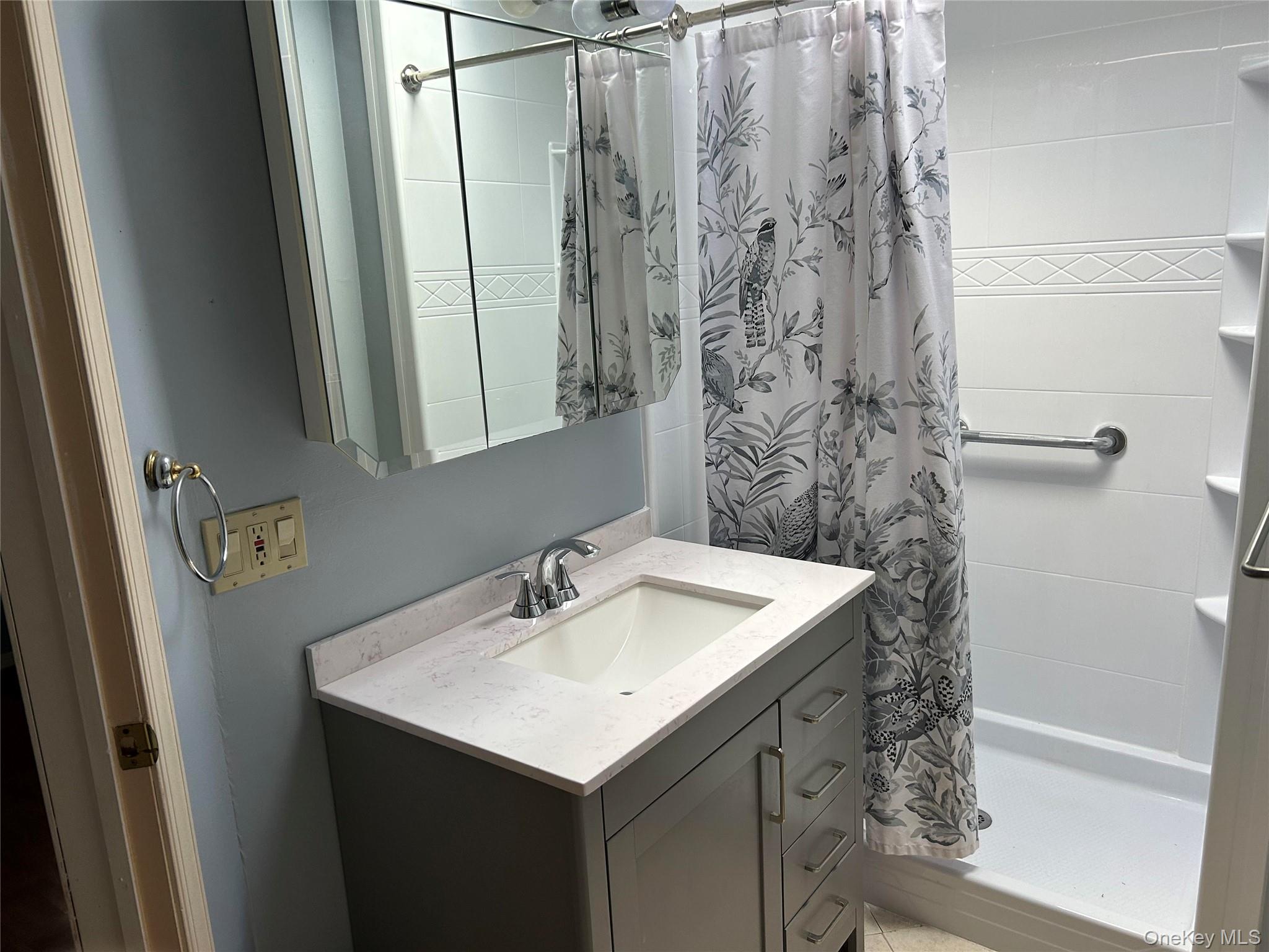 20 E Shore Drive