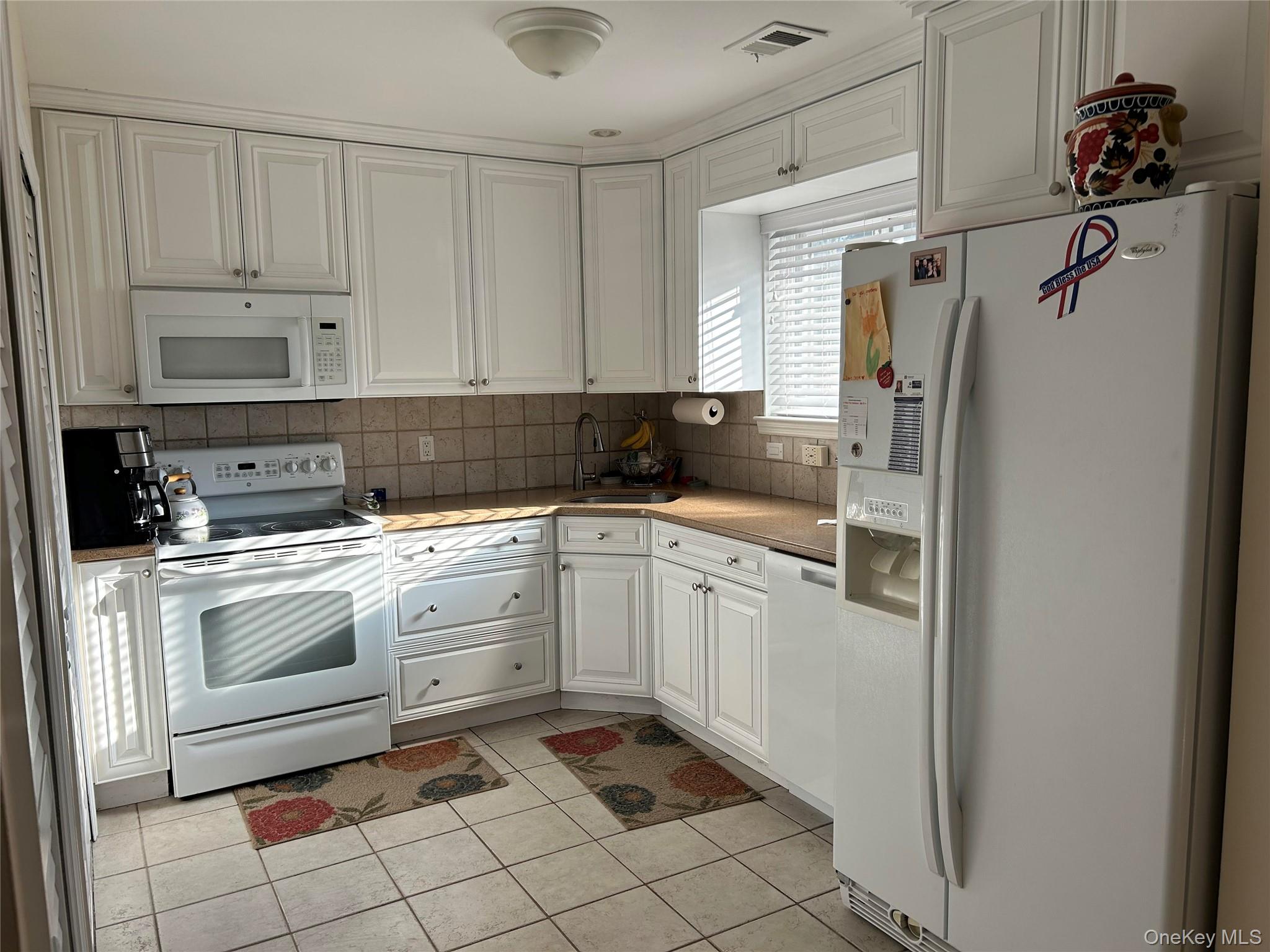 233B Springmeadow Drive Unit: B