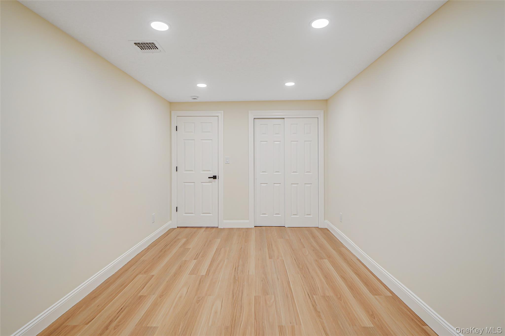 45 Oaklawn Avenue