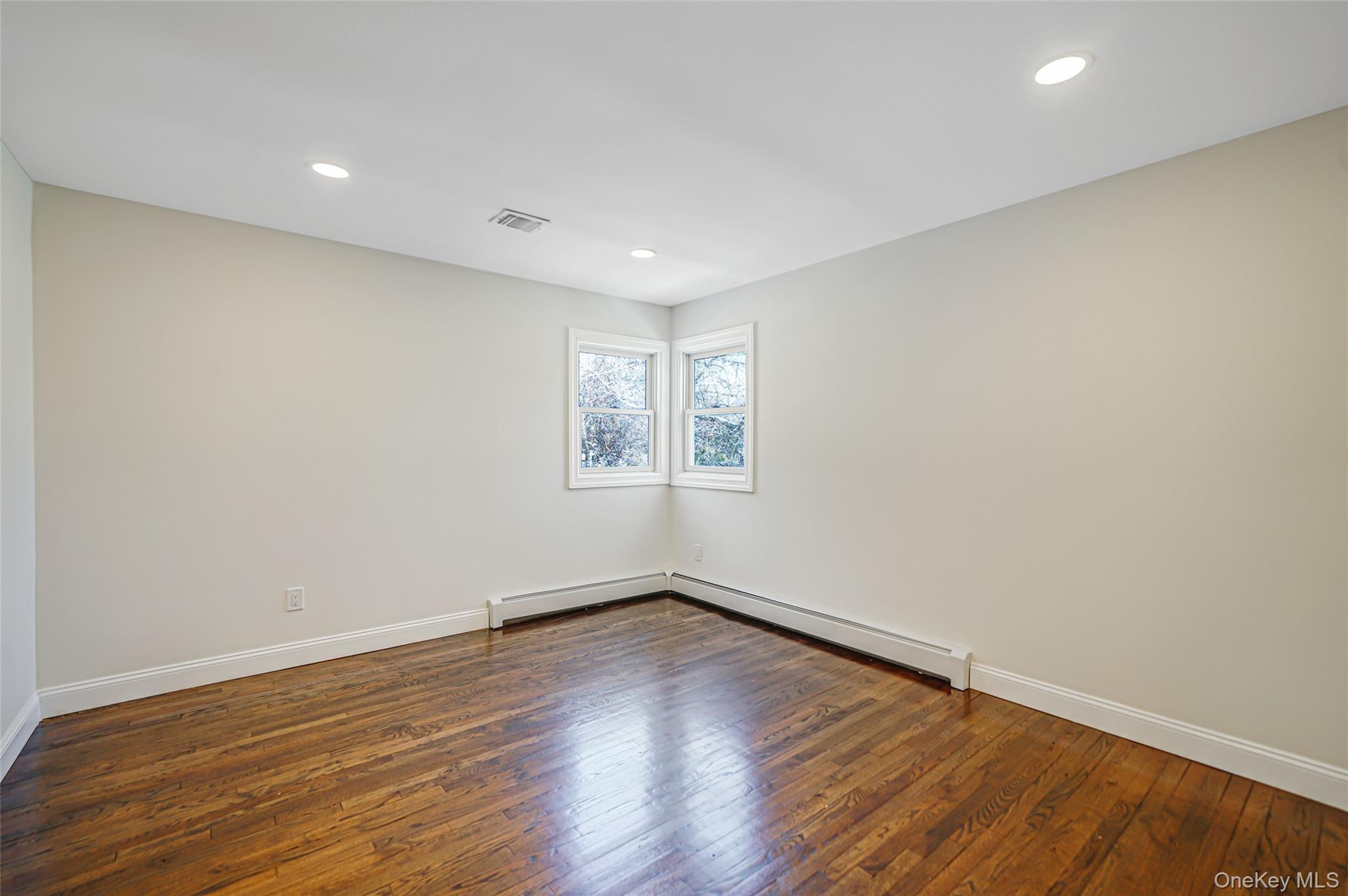 45 Oaklawn Avenue