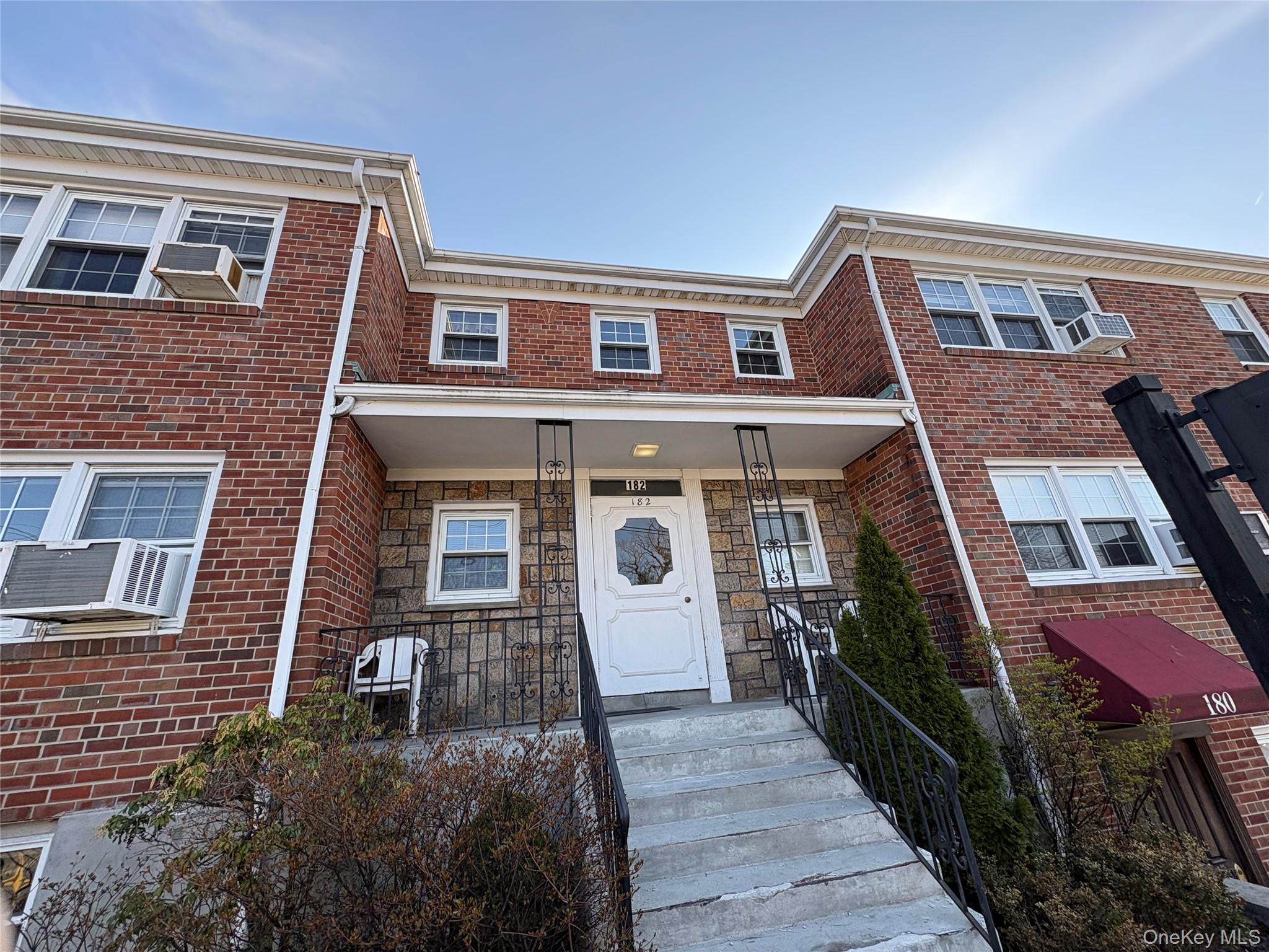180 Unit #B1 Brook Street