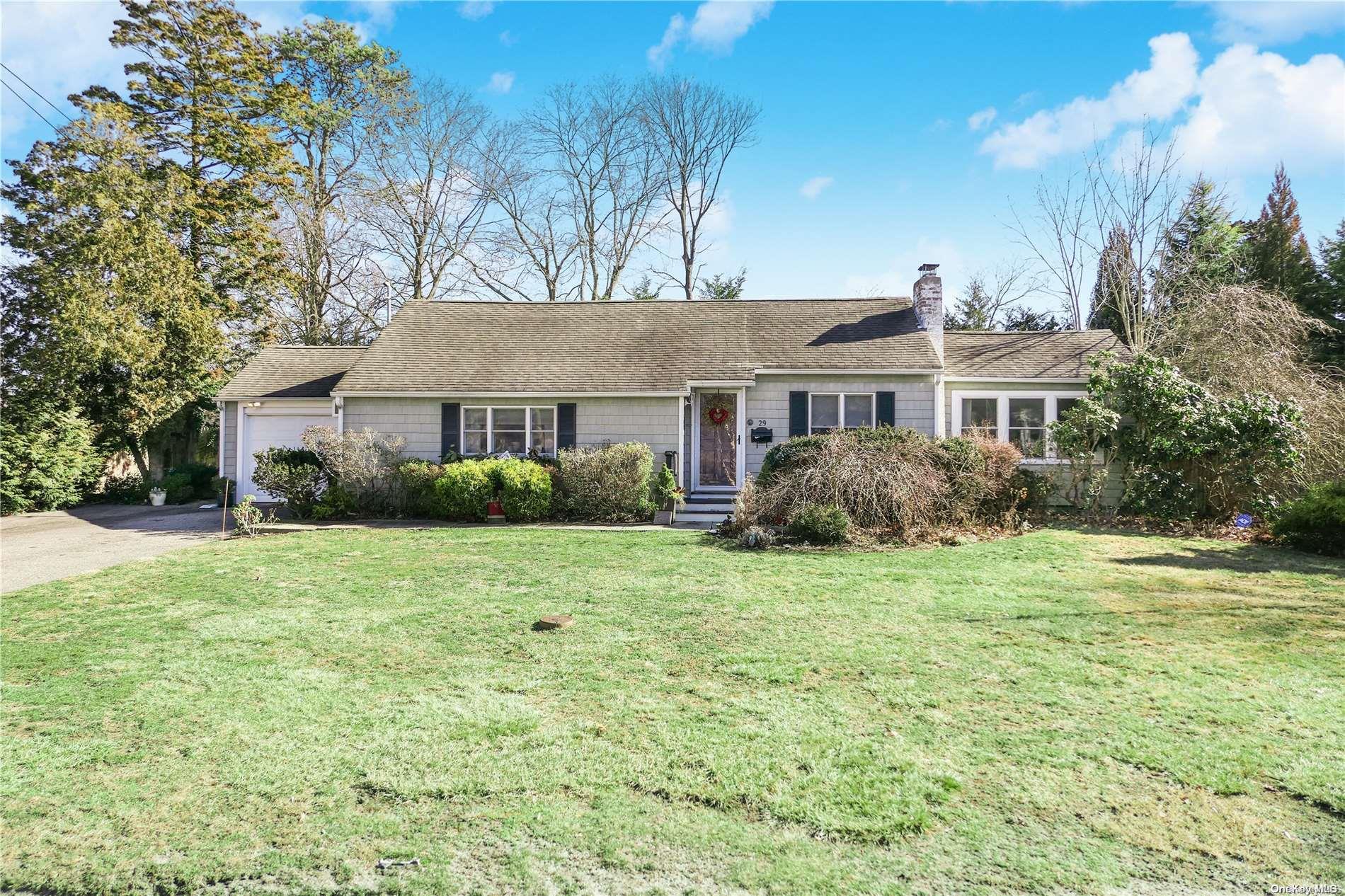 29 Roosevelt Boulevard