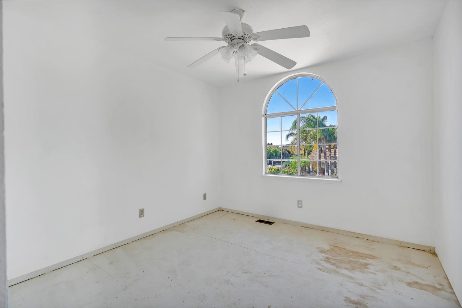 1034 Acaciawood Court