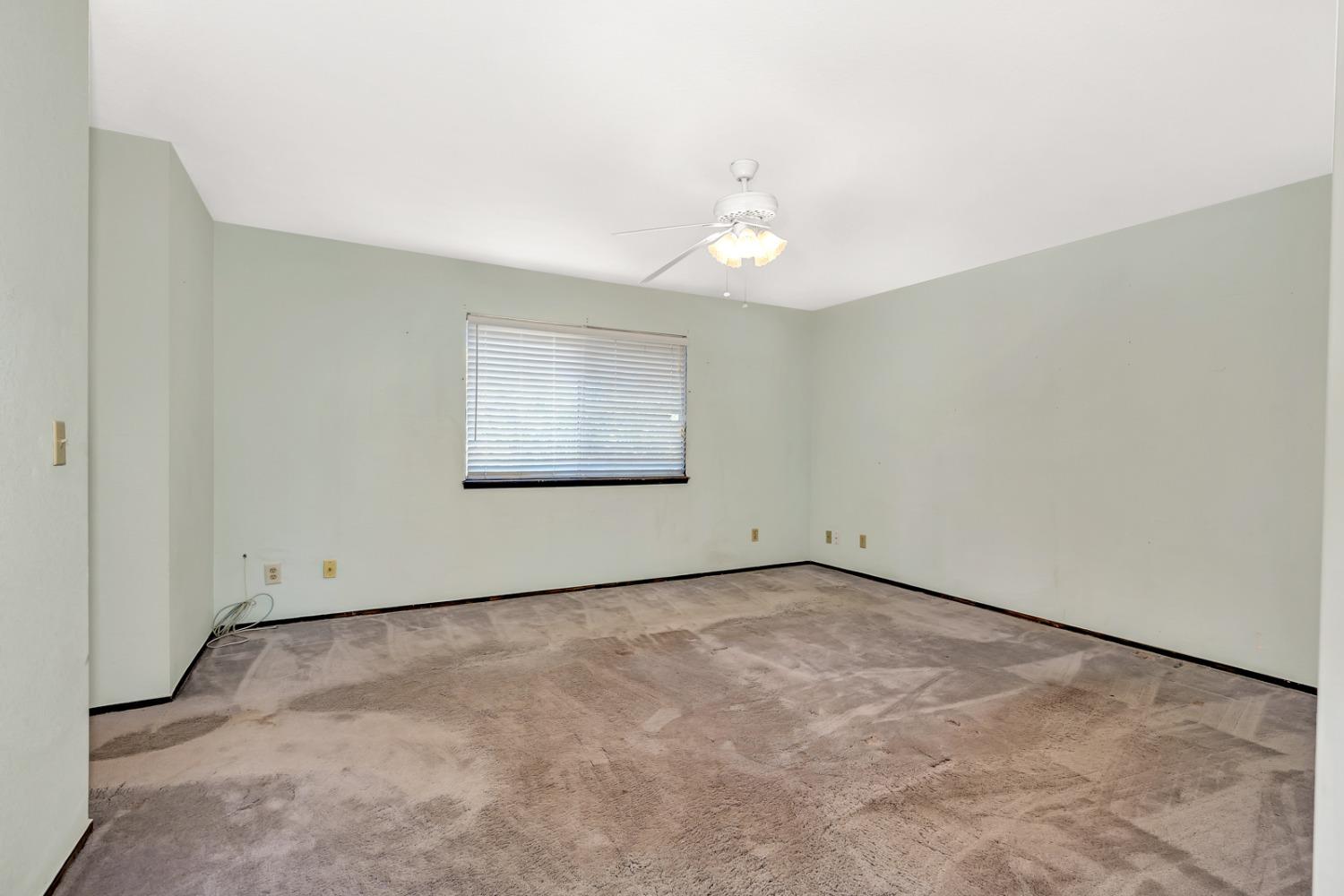 1034 Acaciawood Court