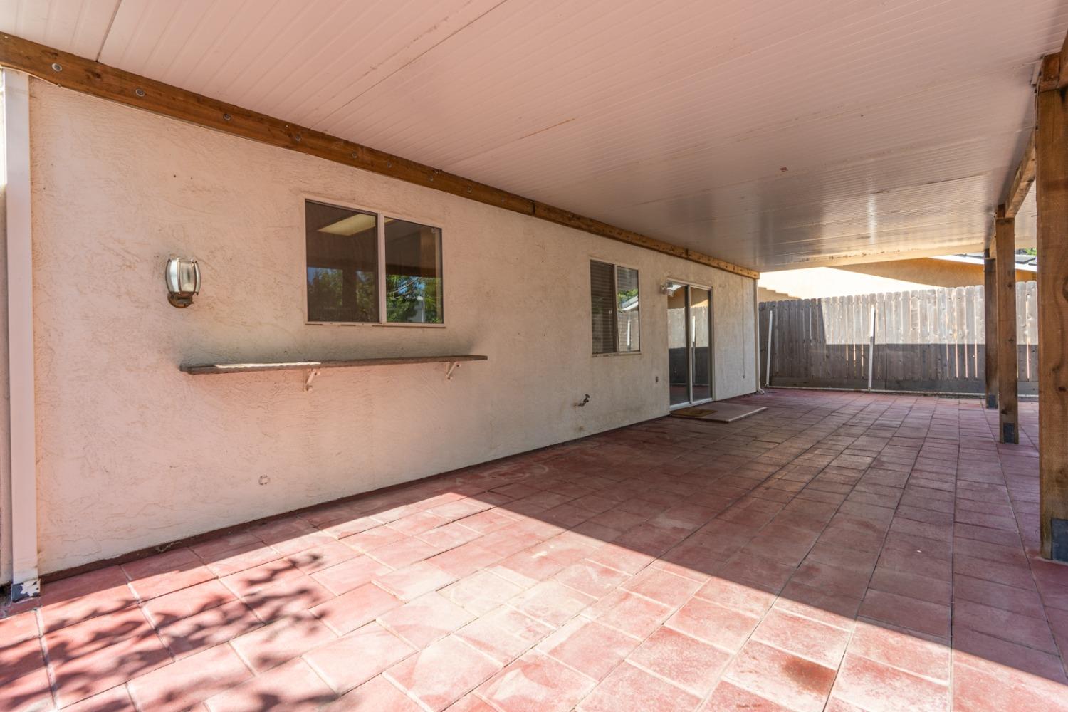 1034 Acaciawood Court